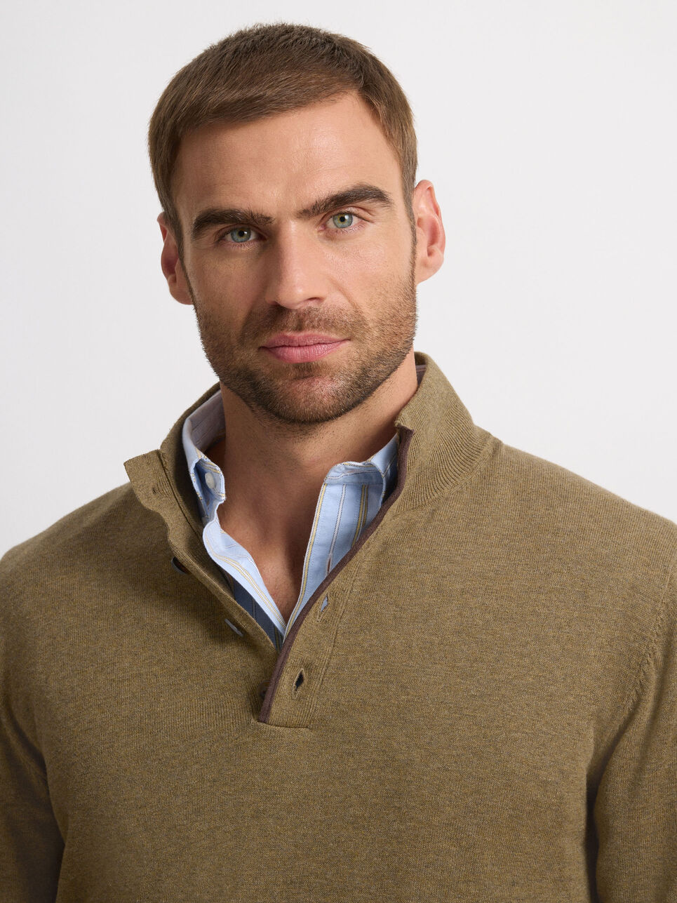 JERSEY BUTTON COLLAR