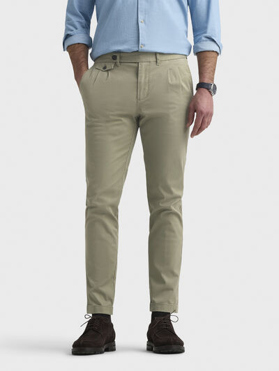 PANTALON CARROT VERDE