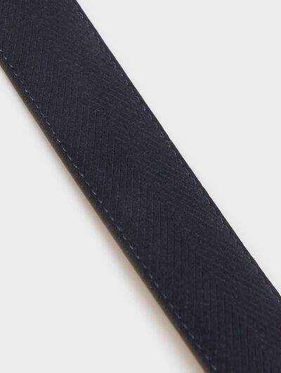 CINTURON ESPIGA SERRAJE AZUL MARINO