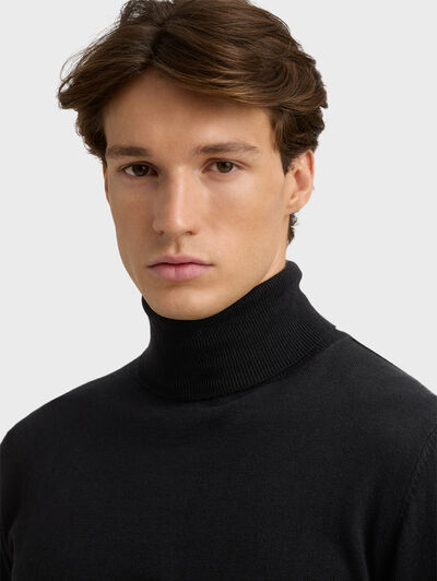 JERSEY ROLL COLLAR