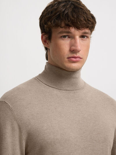 JERSEY CUELLO VUELTO CAMEL