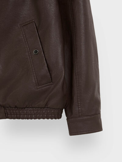 CAZADORA JETT MARR&Oacute;N