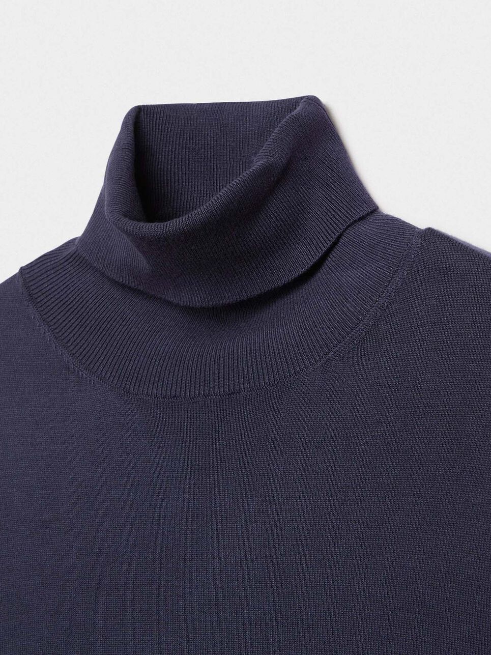 JERSEY CUELLO VUELTO