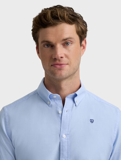 CAMISA OXFORD BASIC CELESTE