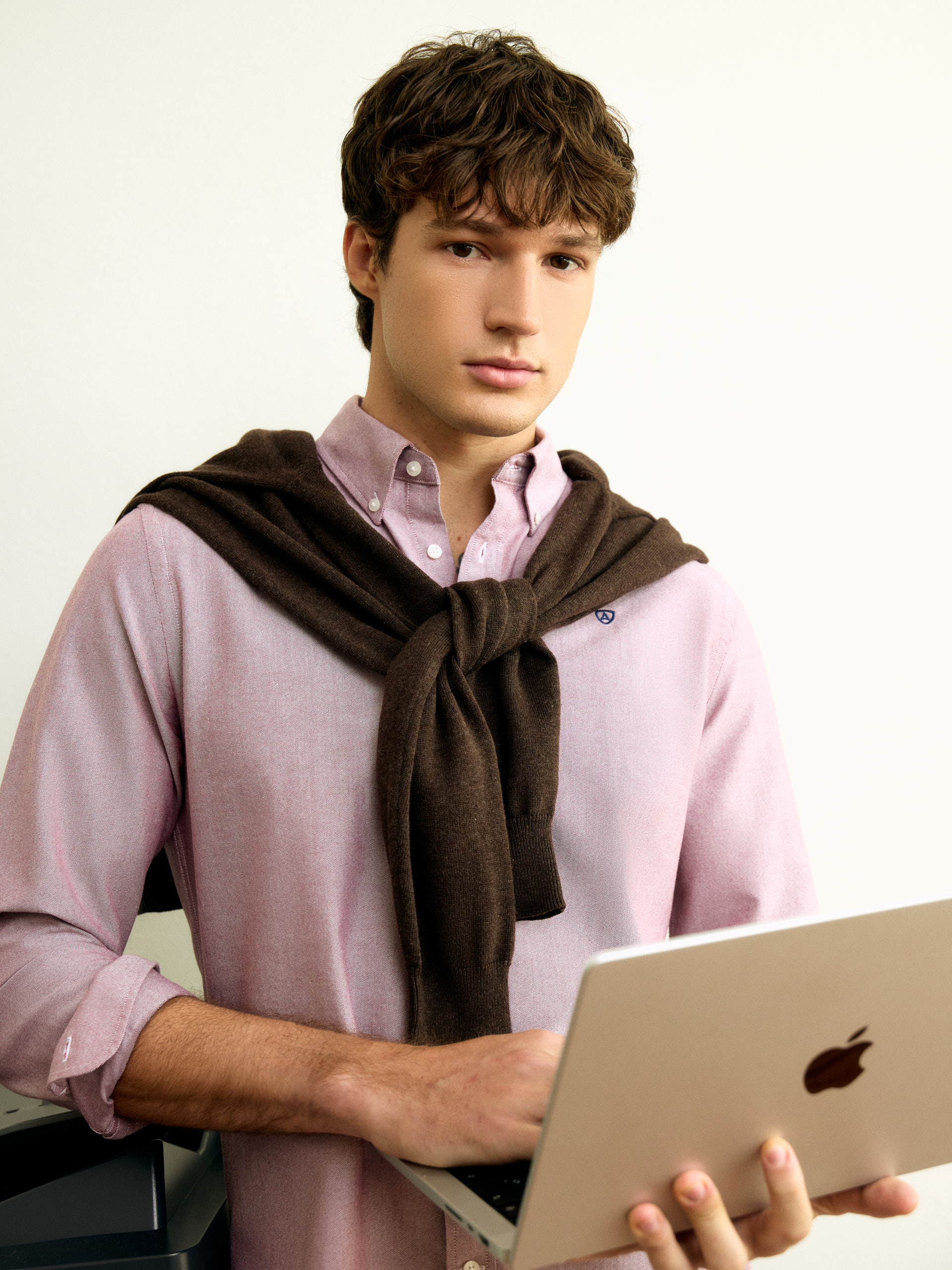 CAMISA OXFORD SOLID BURDEOS