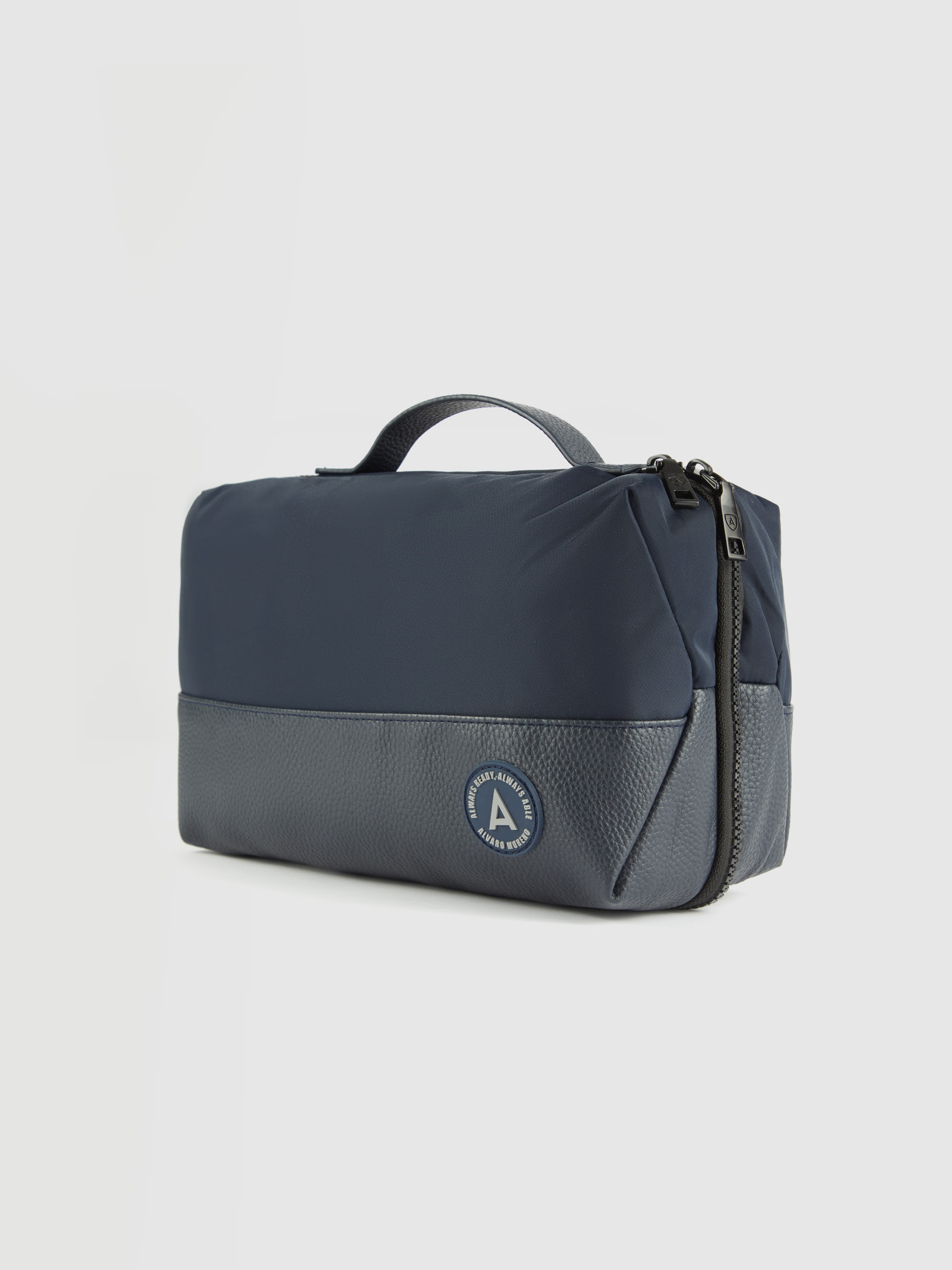 NECESER TERRAIN AZUL MARINO