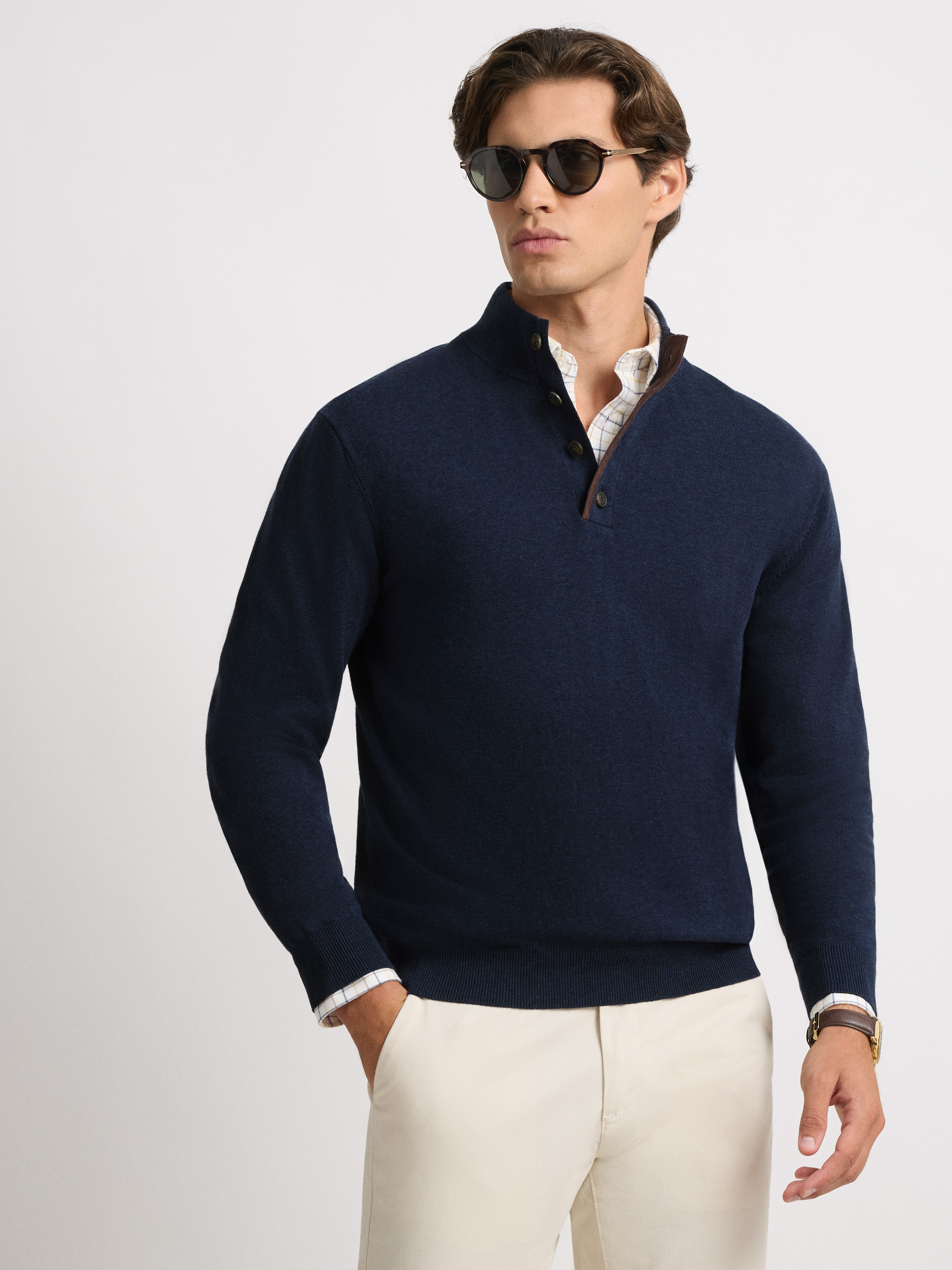 JERSEY BUTTON COLLAR