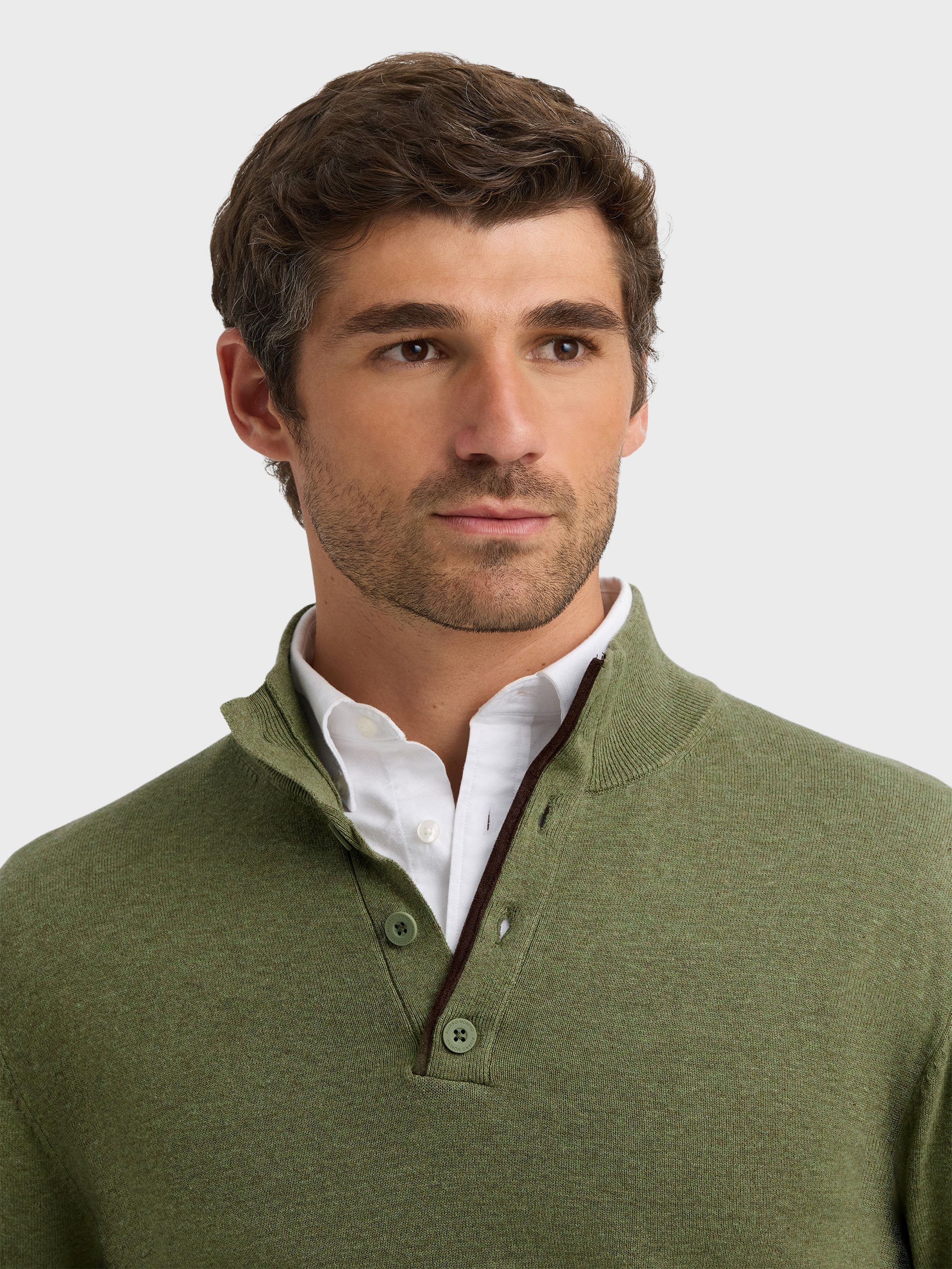 JERSEY BUTTON COLLAR