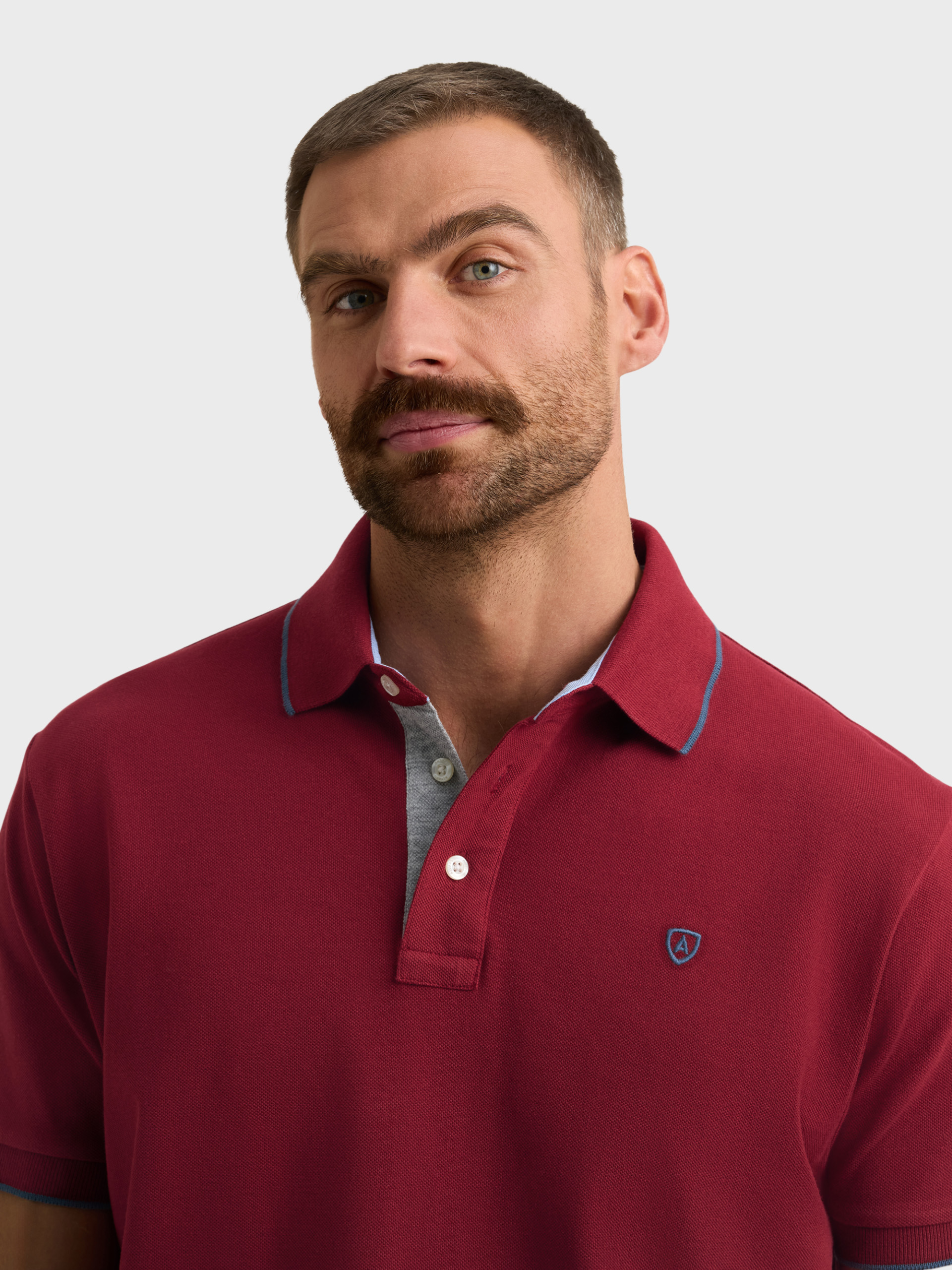 POLO CONTRAST