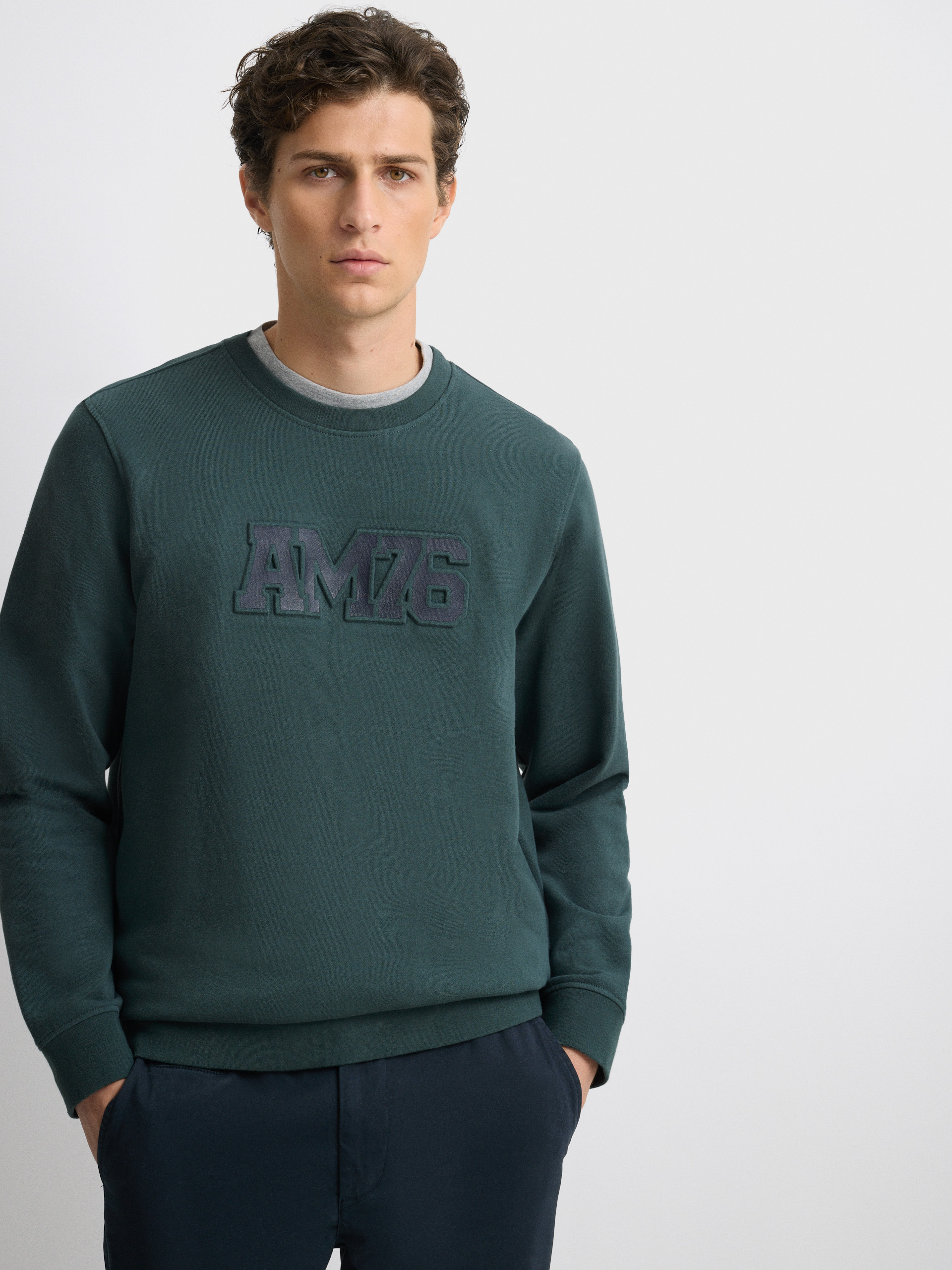 SUDADERA OFFICIAL