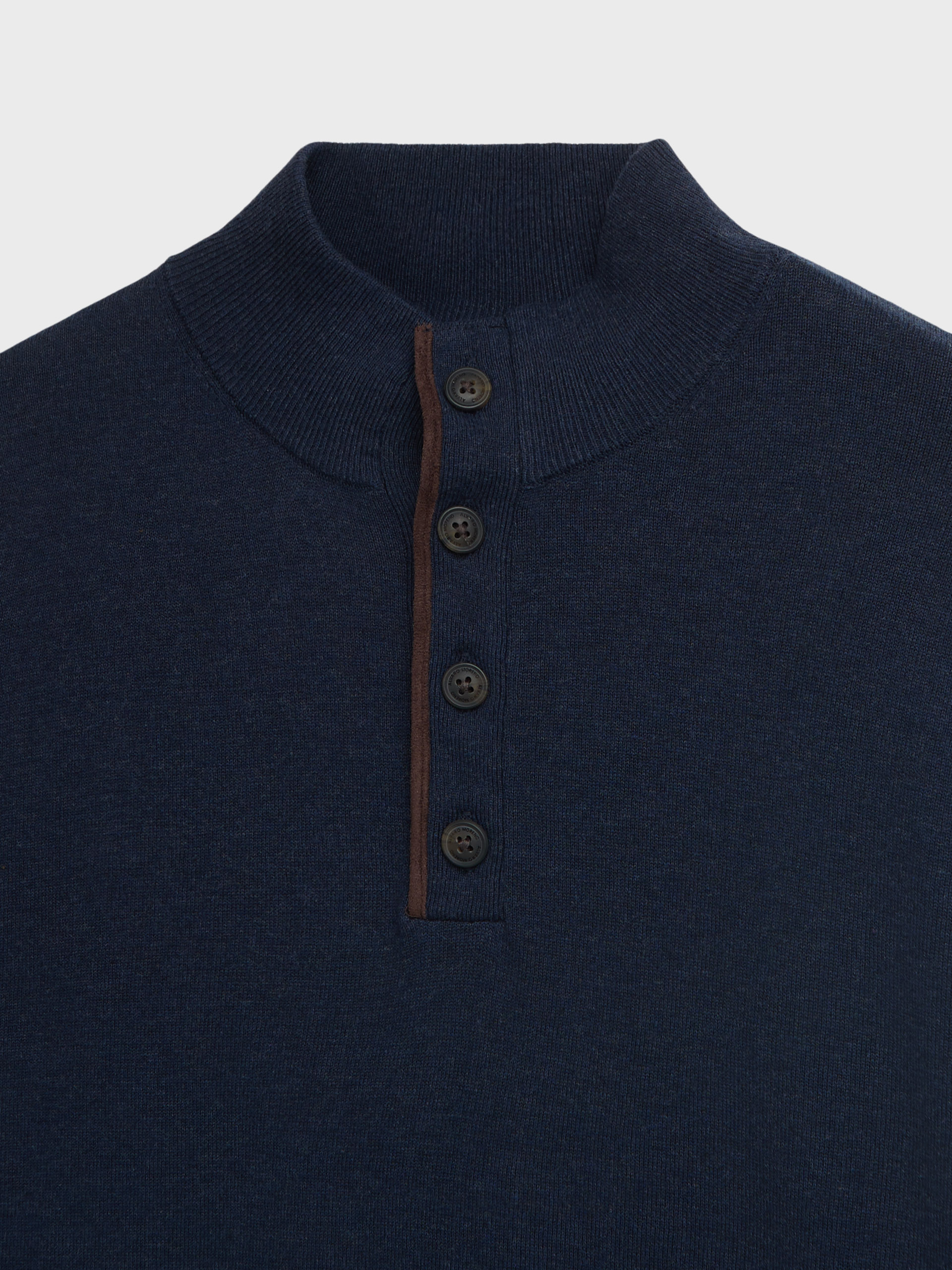 JERSEY BUTTON COLLAR