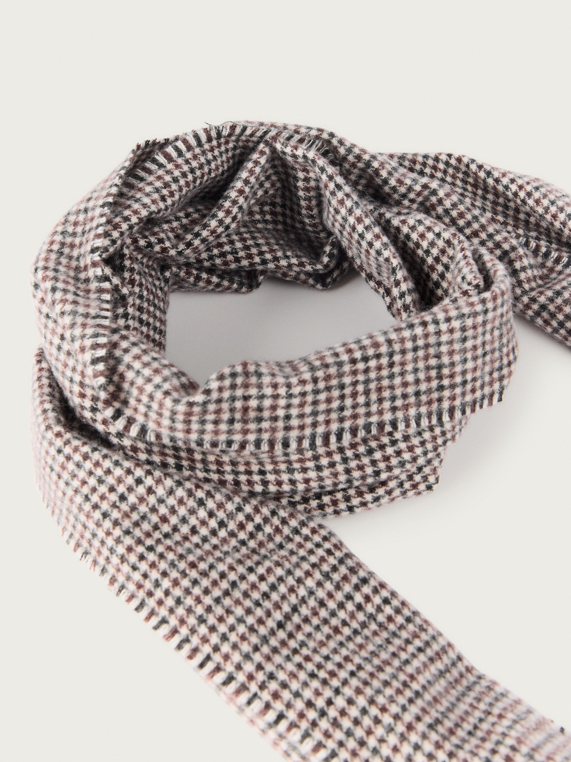 BUFANDA PATA DE GALLO MARR&Oacute;N