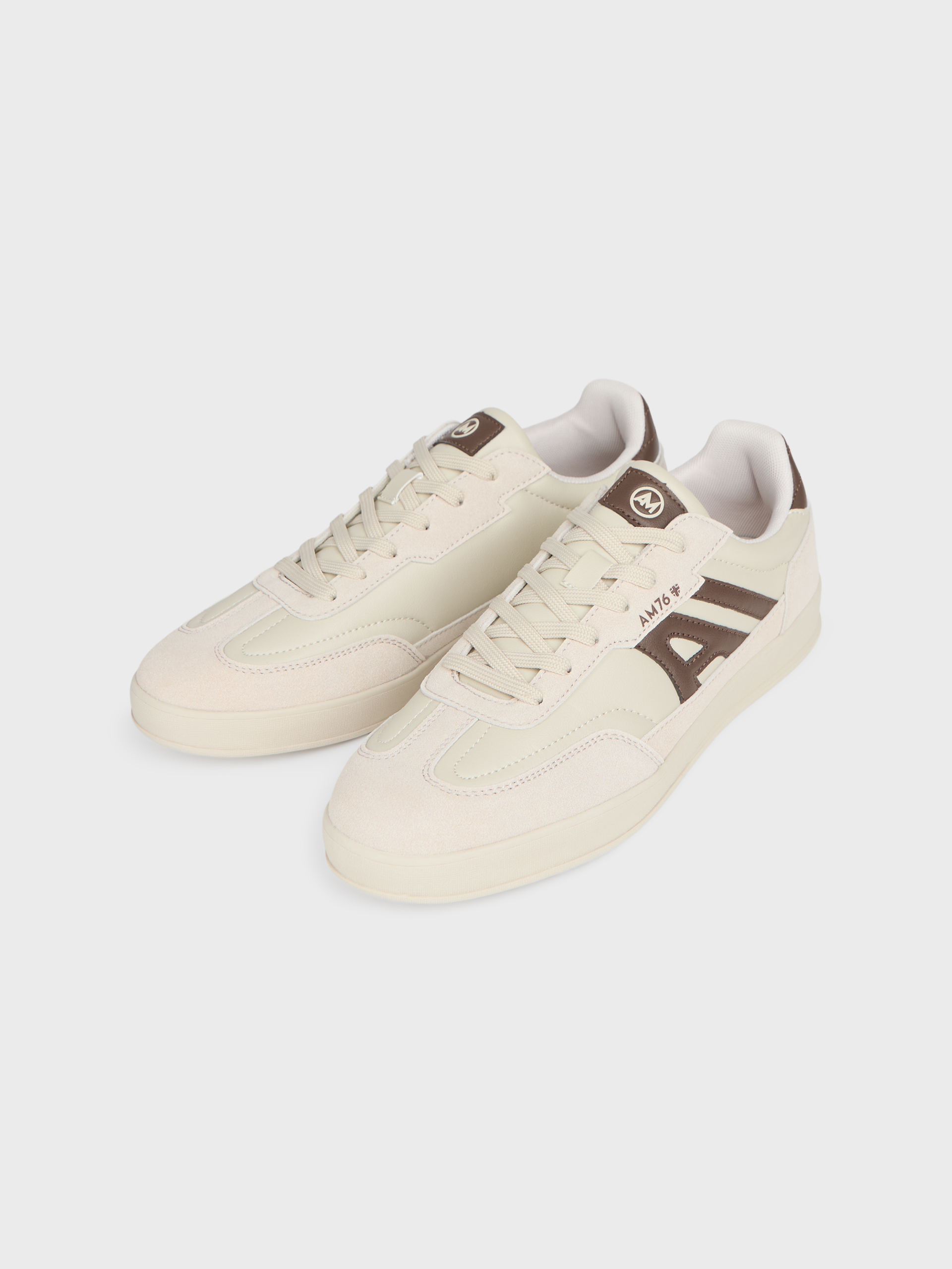 SNEAKERS SOCCER