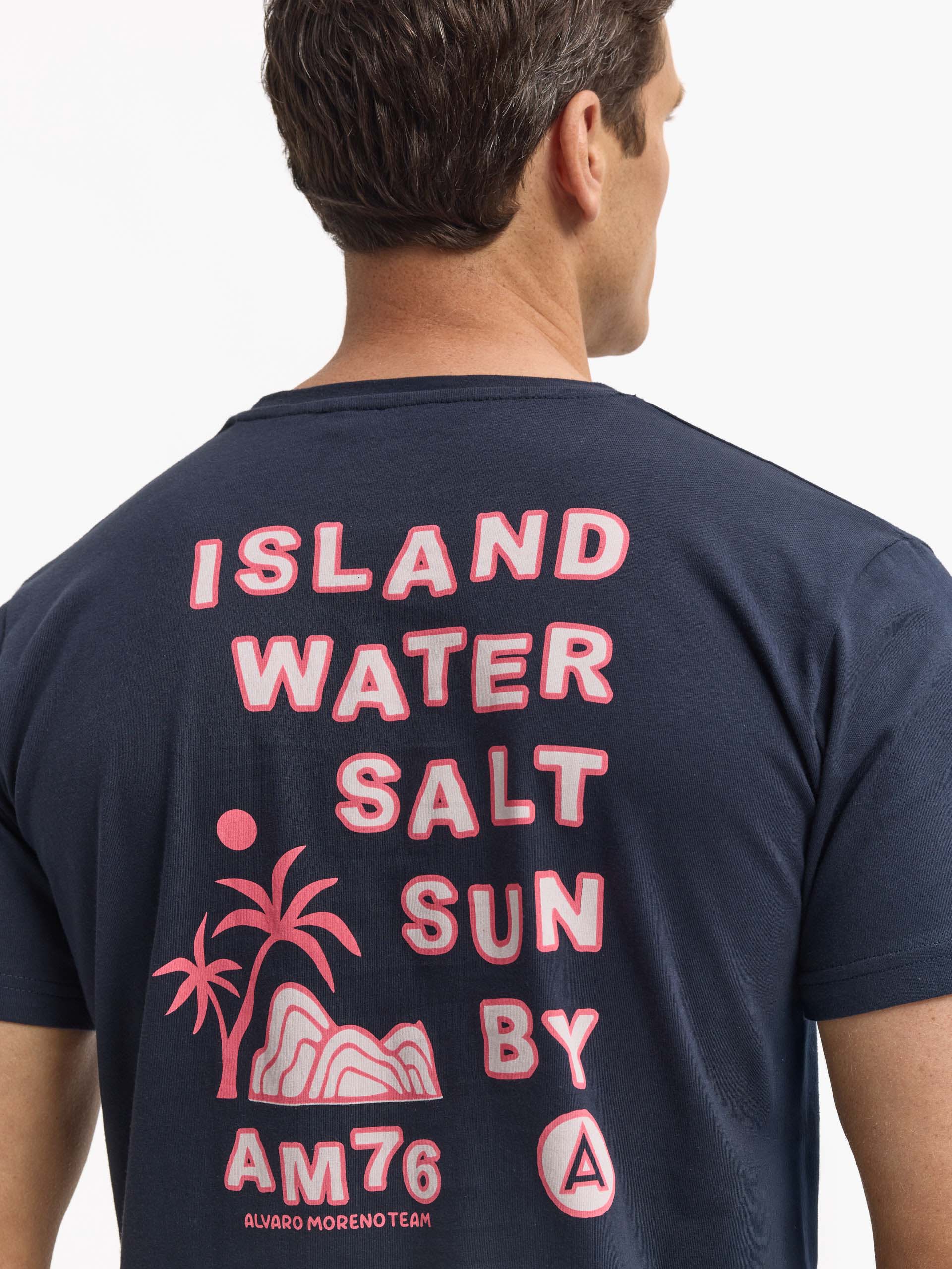 CAMISETA ISLAND