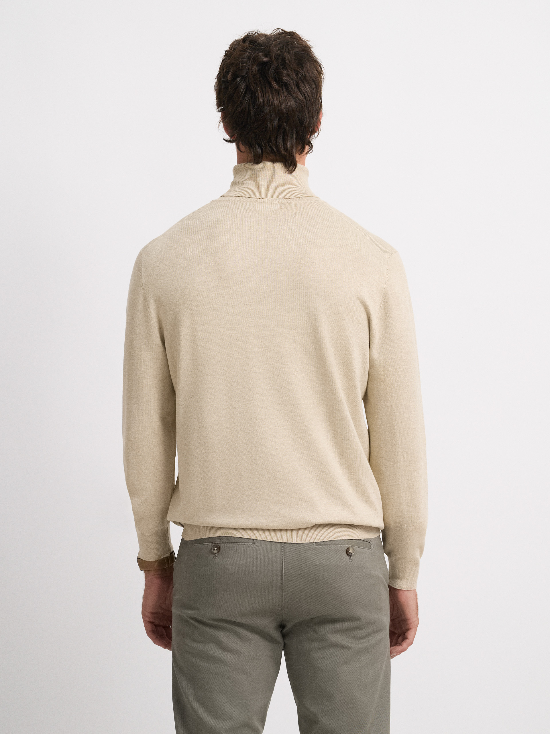 JERSEY CUELLO VUELTO