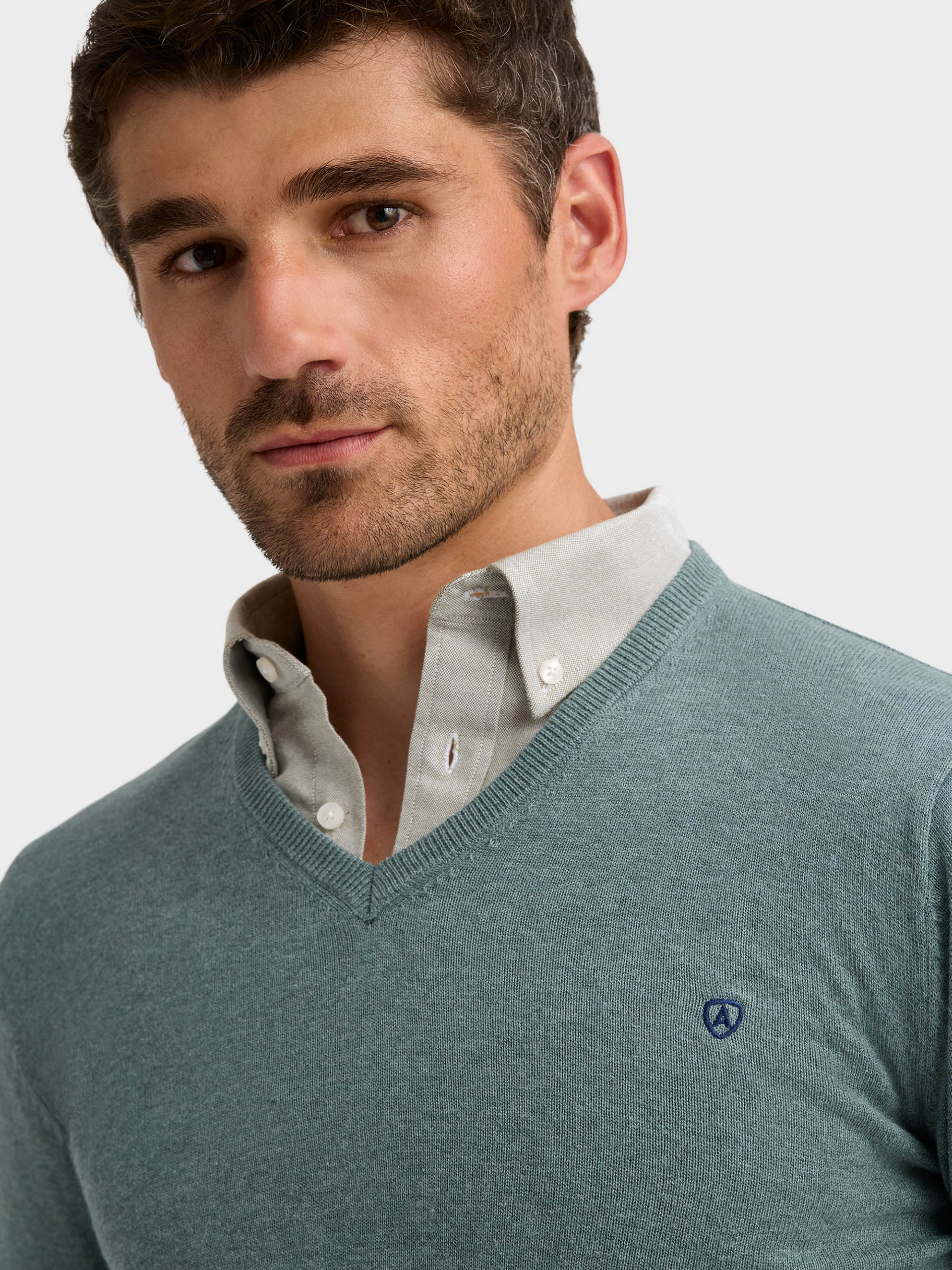 JERSEY V-NECK TRENDY