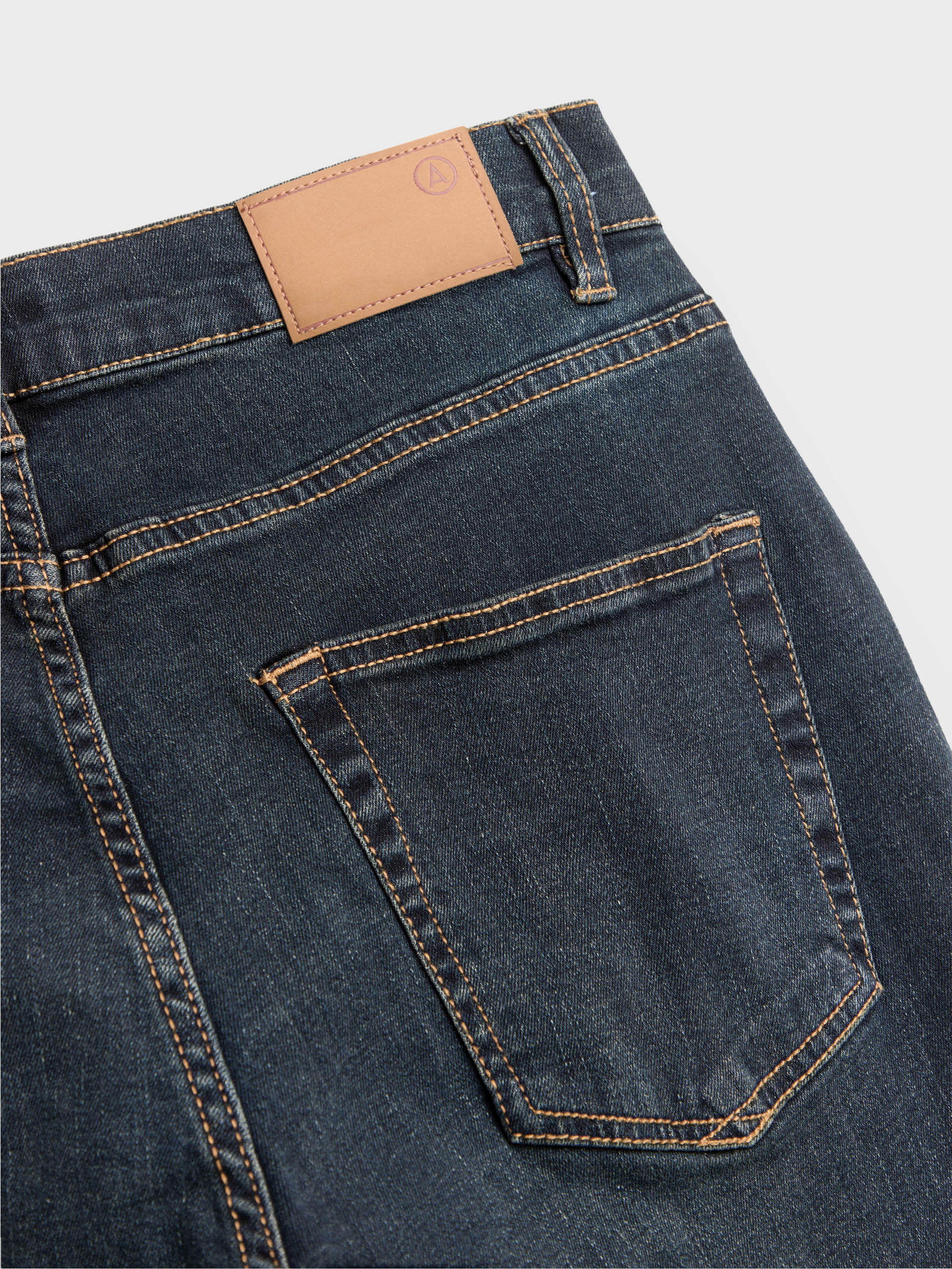 DENIM STONE COMFORT FIT