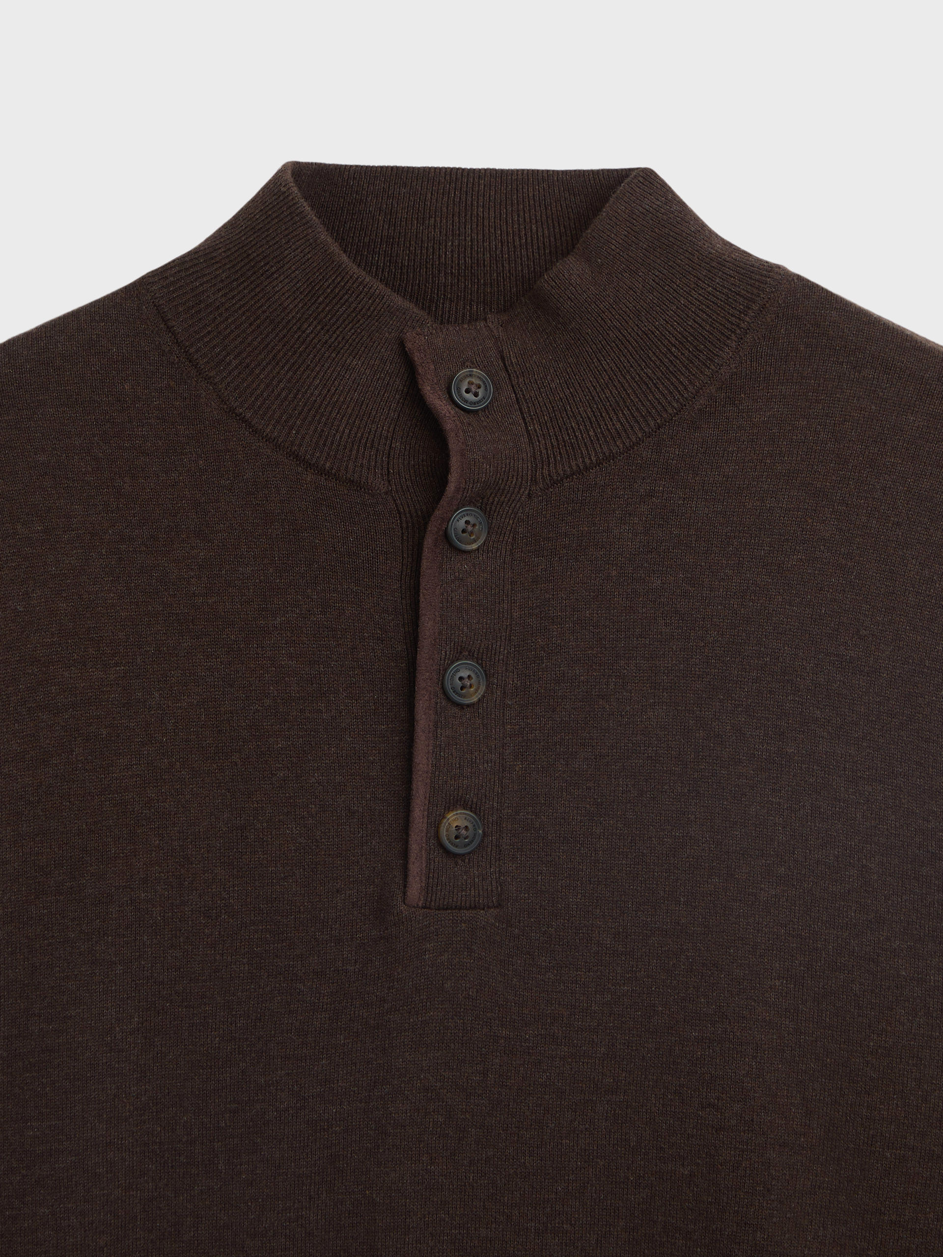 JERSEY BUTTON COLLAR