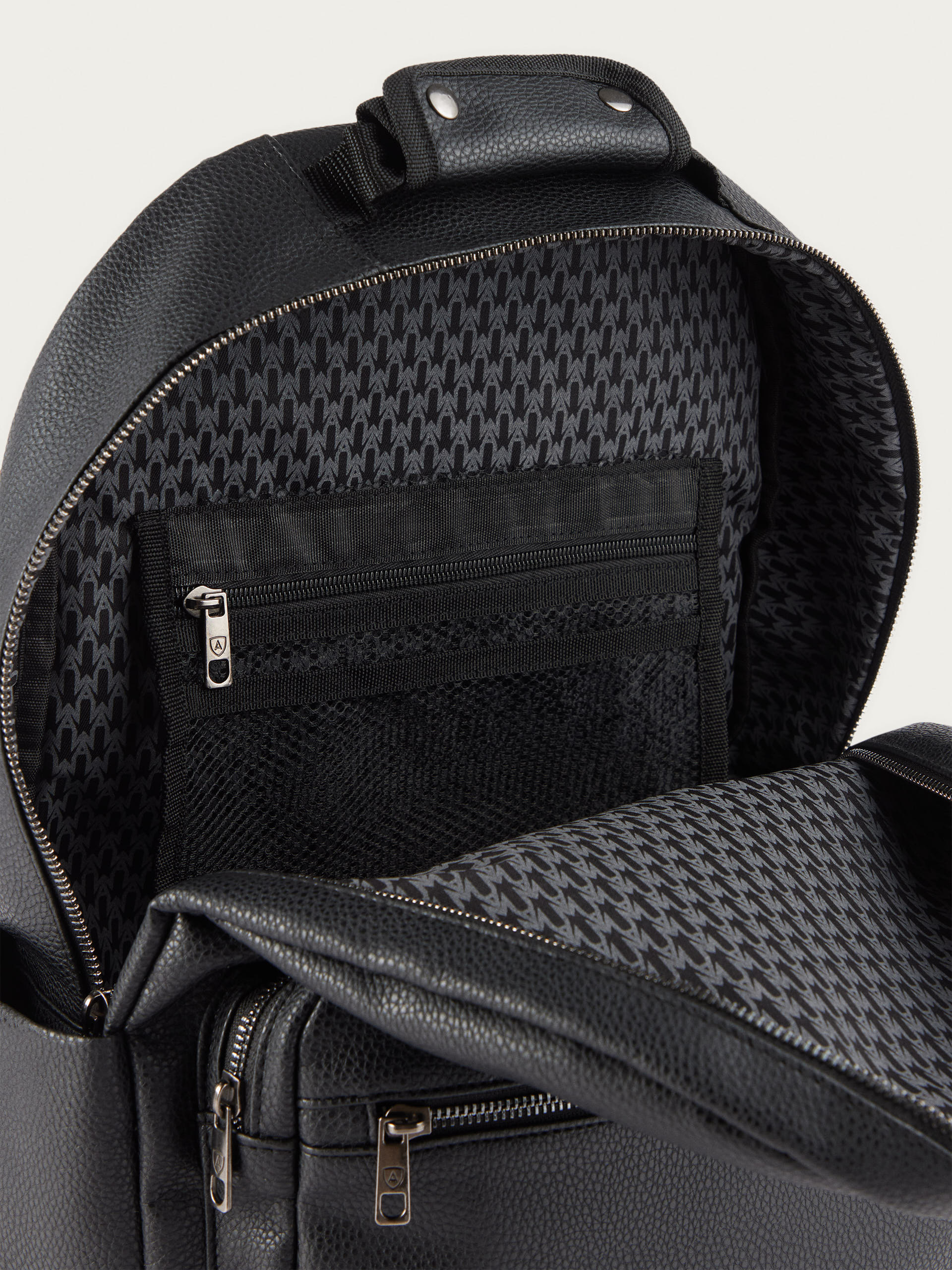 MOCHILA ROCCO