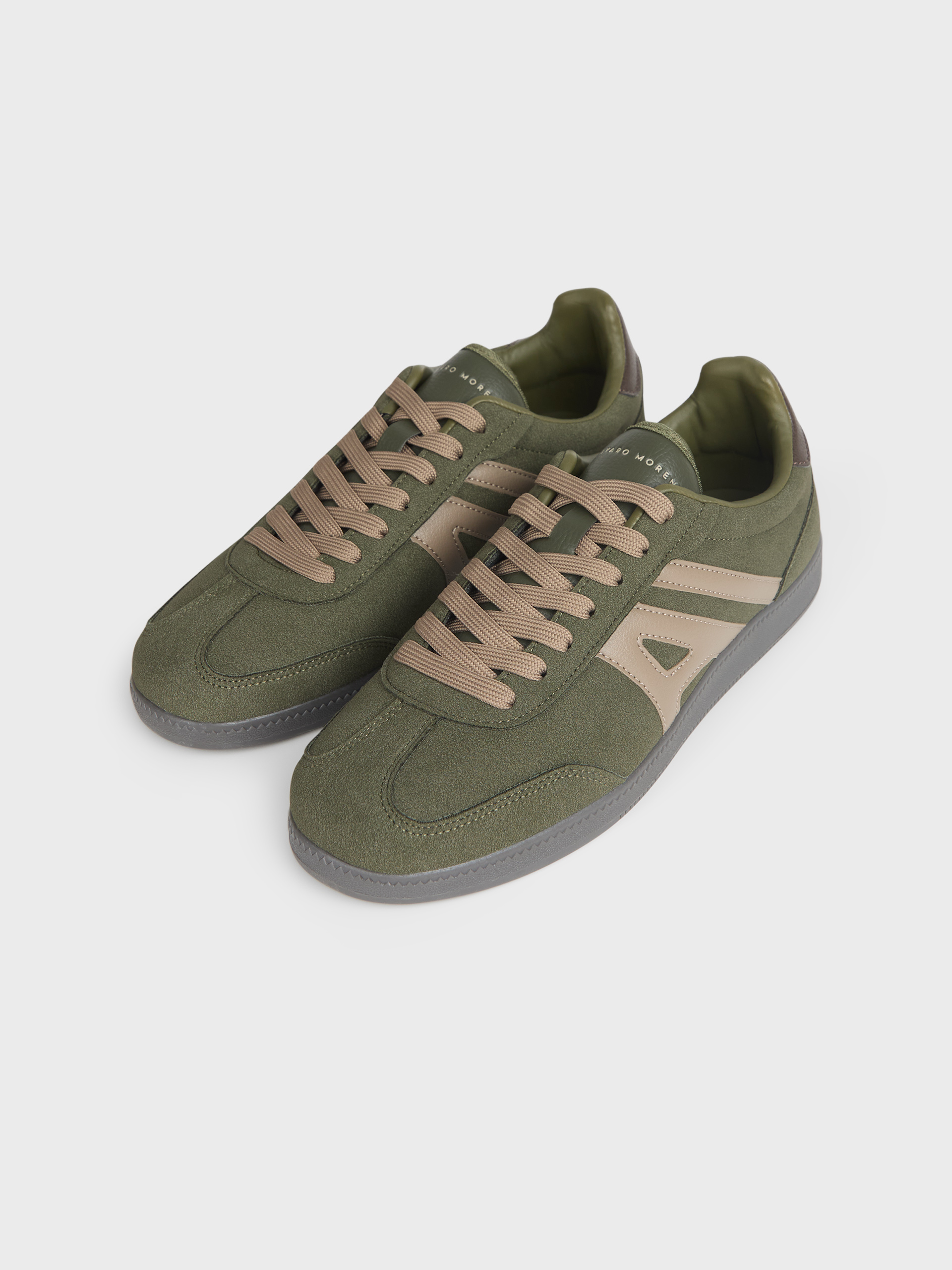 SNEAKERS ROGER