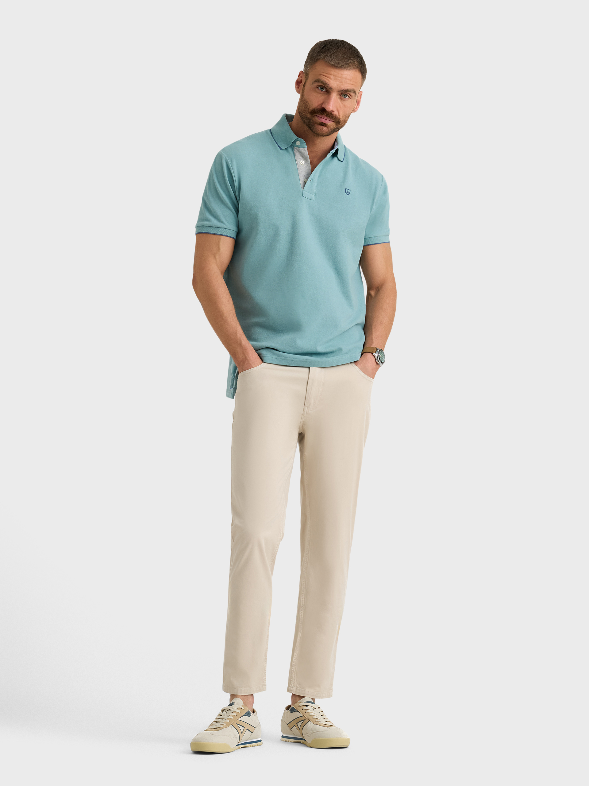 POLO CONTRAST
