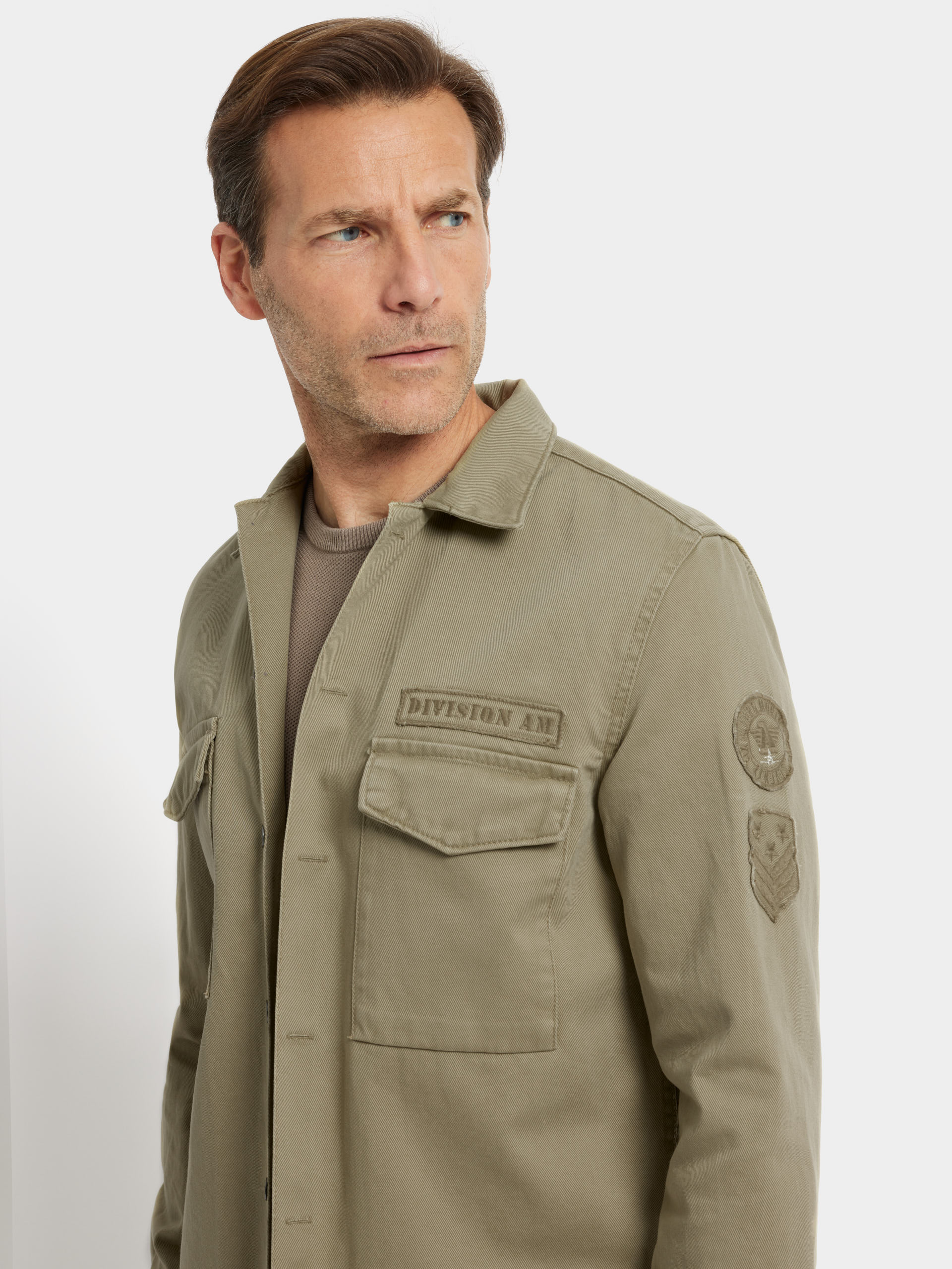 SOBRECAMISA DIVISION