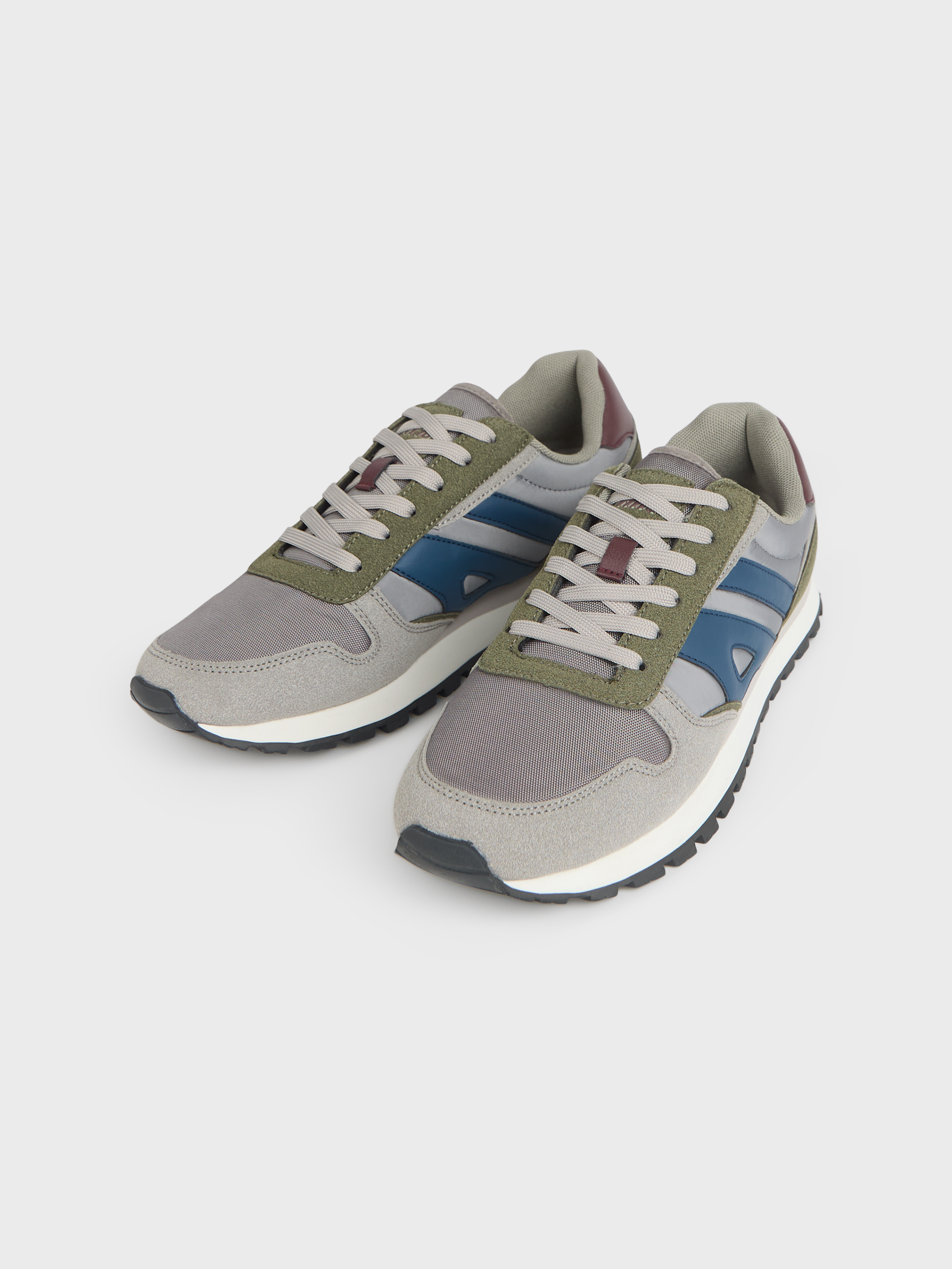 SNEAKERS BRANDON
