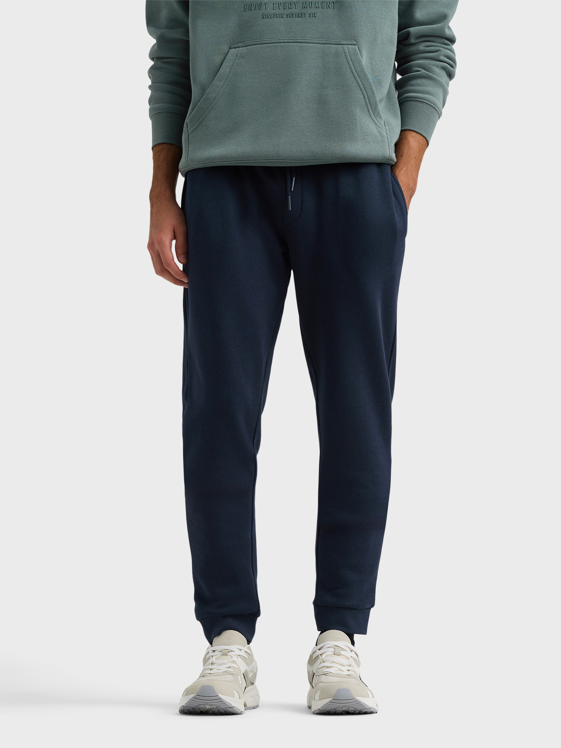 JOGGER BASIC AZUL MARINO