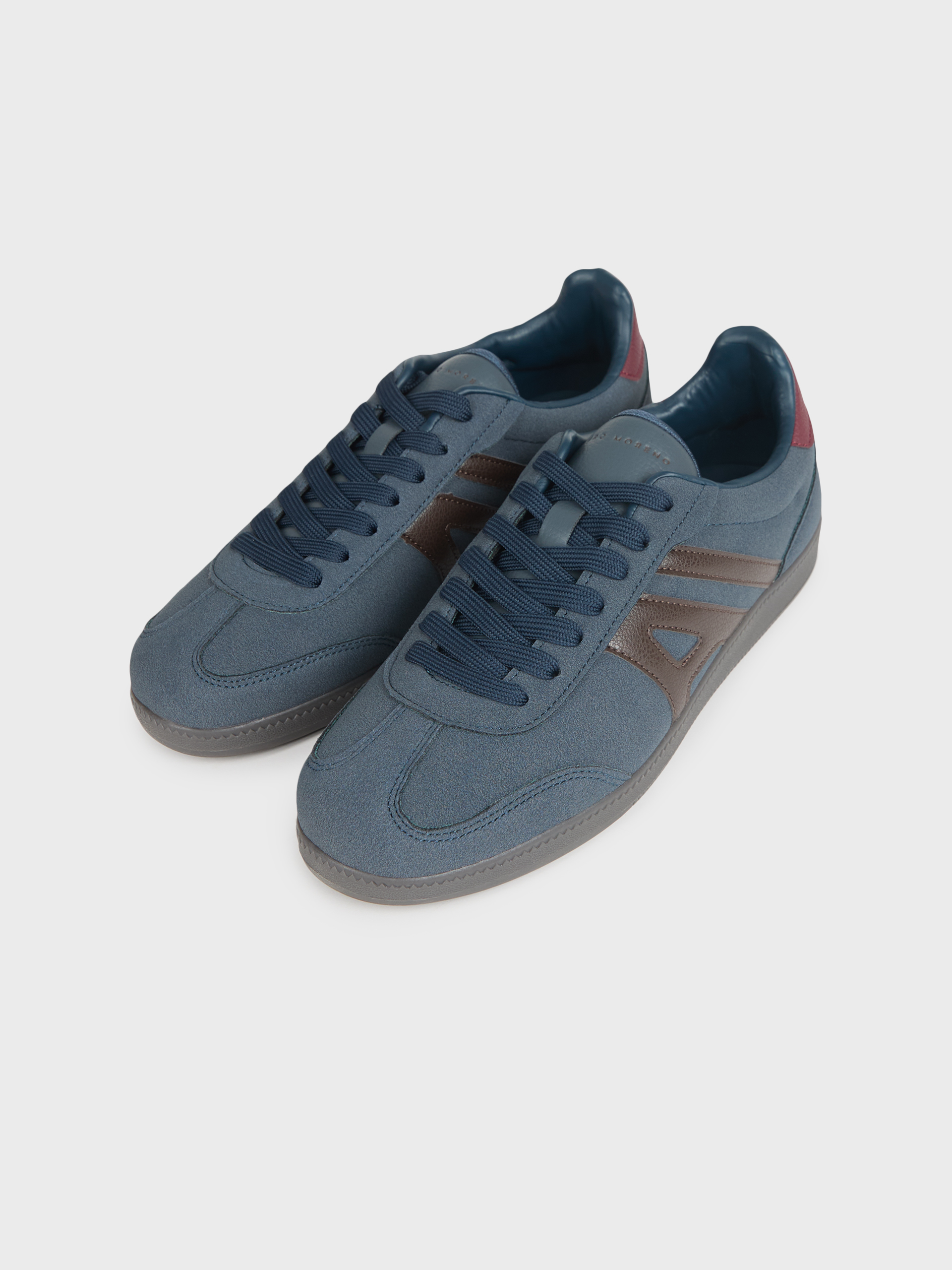 SNEAKERS ROGER