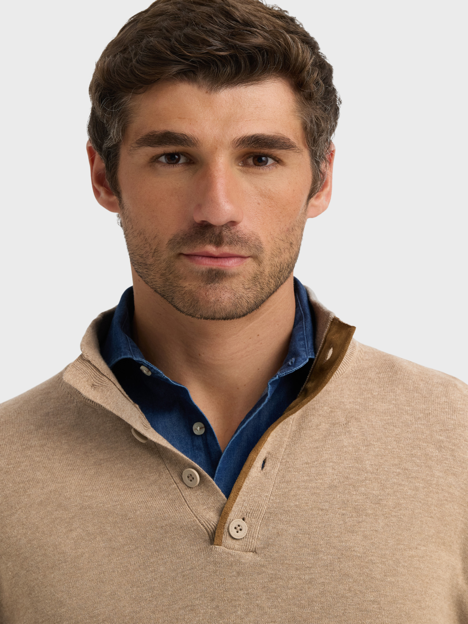 JERSEY BUTTON COLLAR