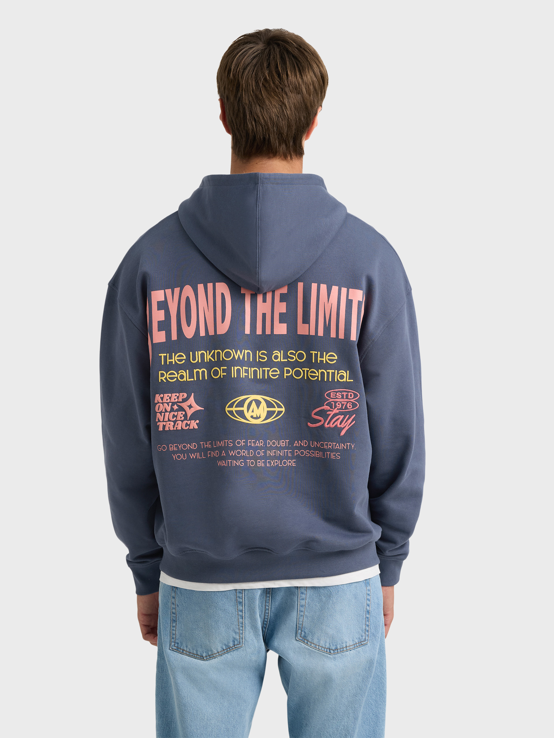 SUDADERA LIMITS AZUL MARINO