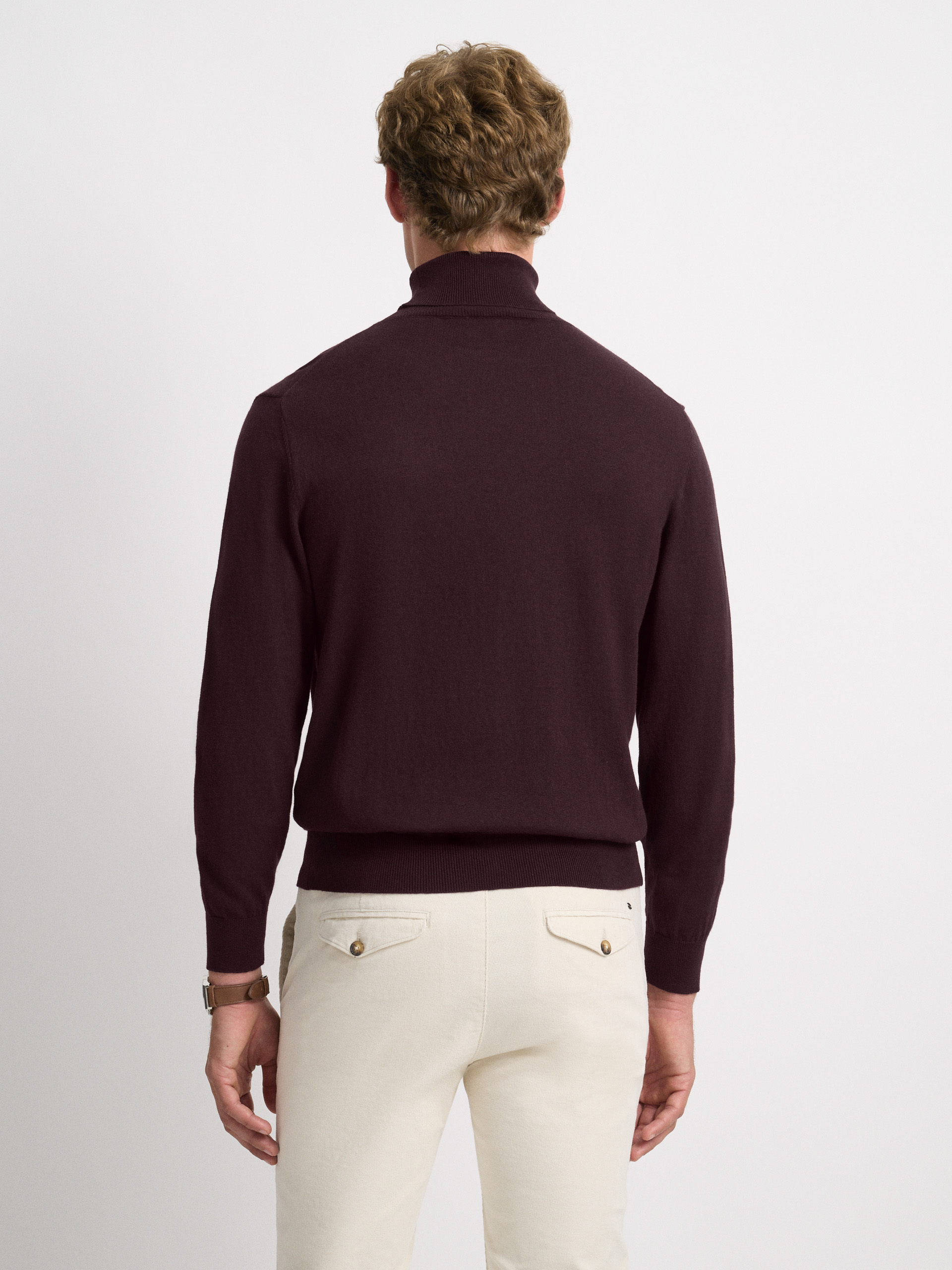 JERSEY ROLL COLLAR
