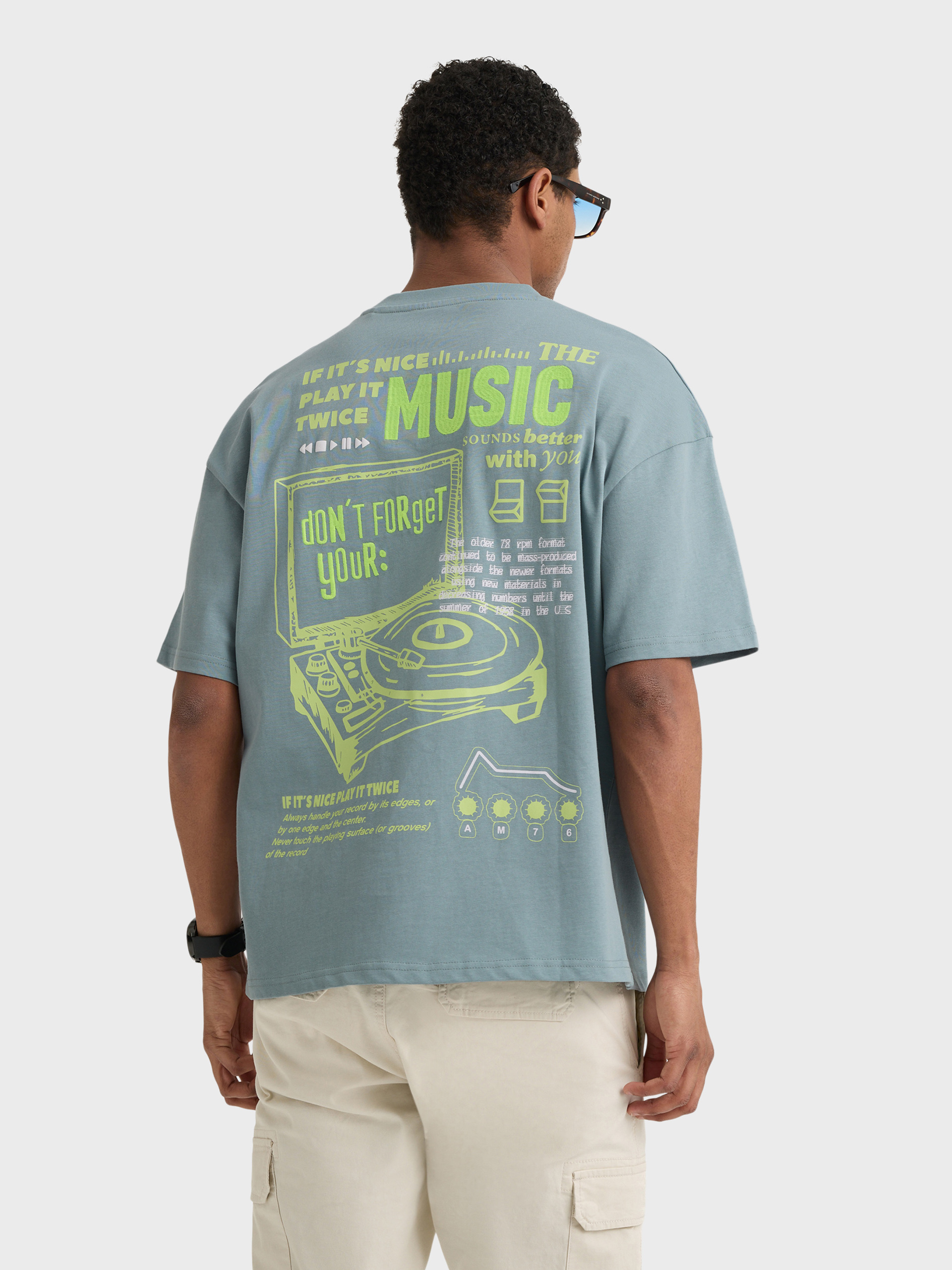 CAMISETA MUSIC VERDE