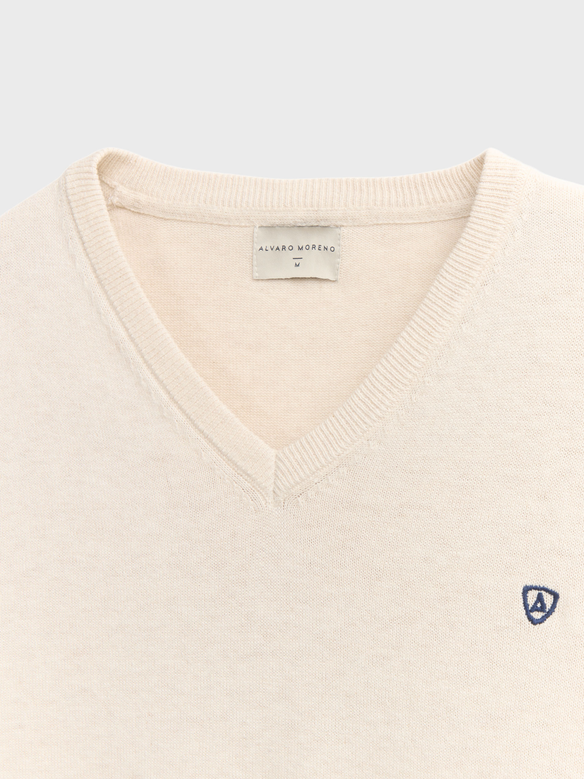 JERSEY V-NECK TRENDY