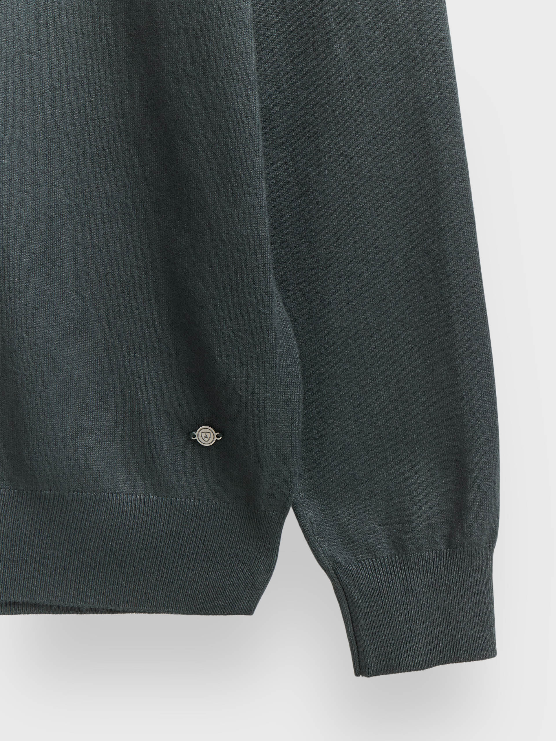 JERSEY CUELLO VUELTO