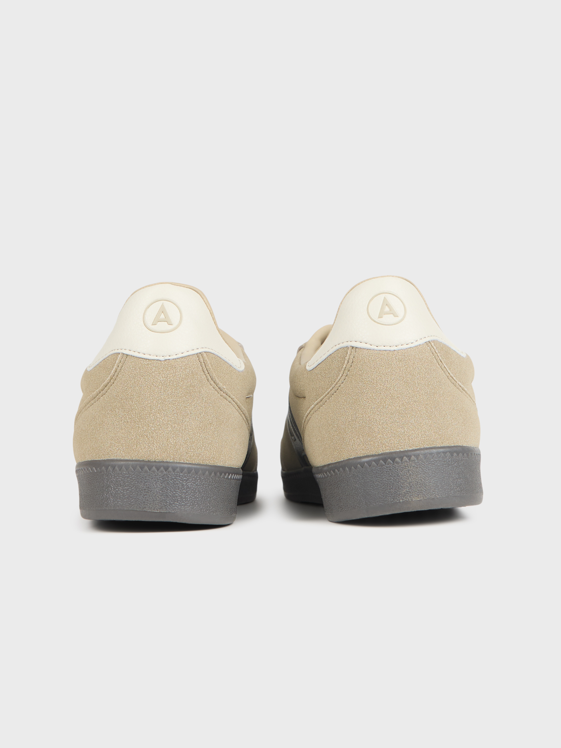 SNEAKERS ROGER
