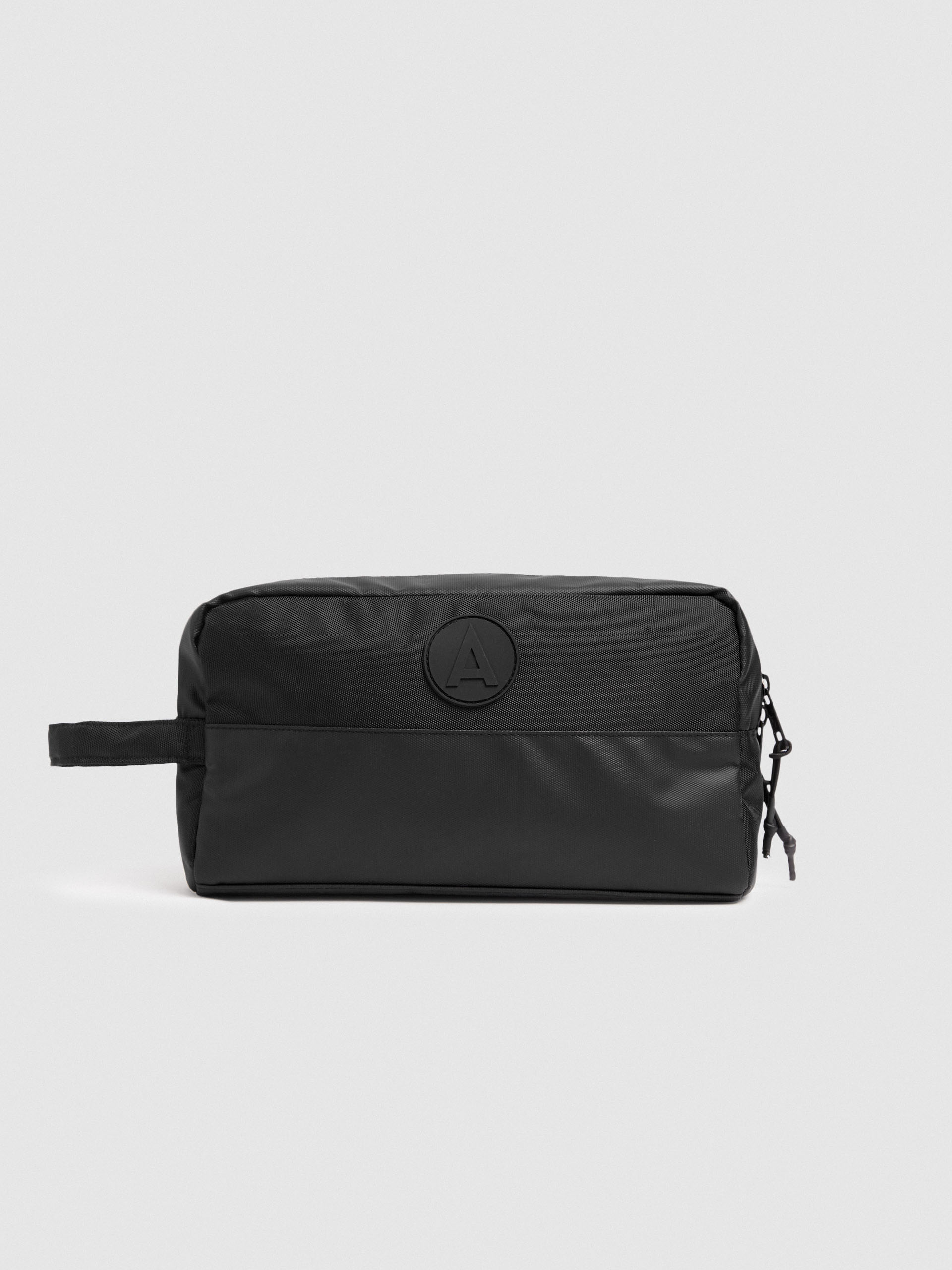 NECESER TECNICO NEGRO