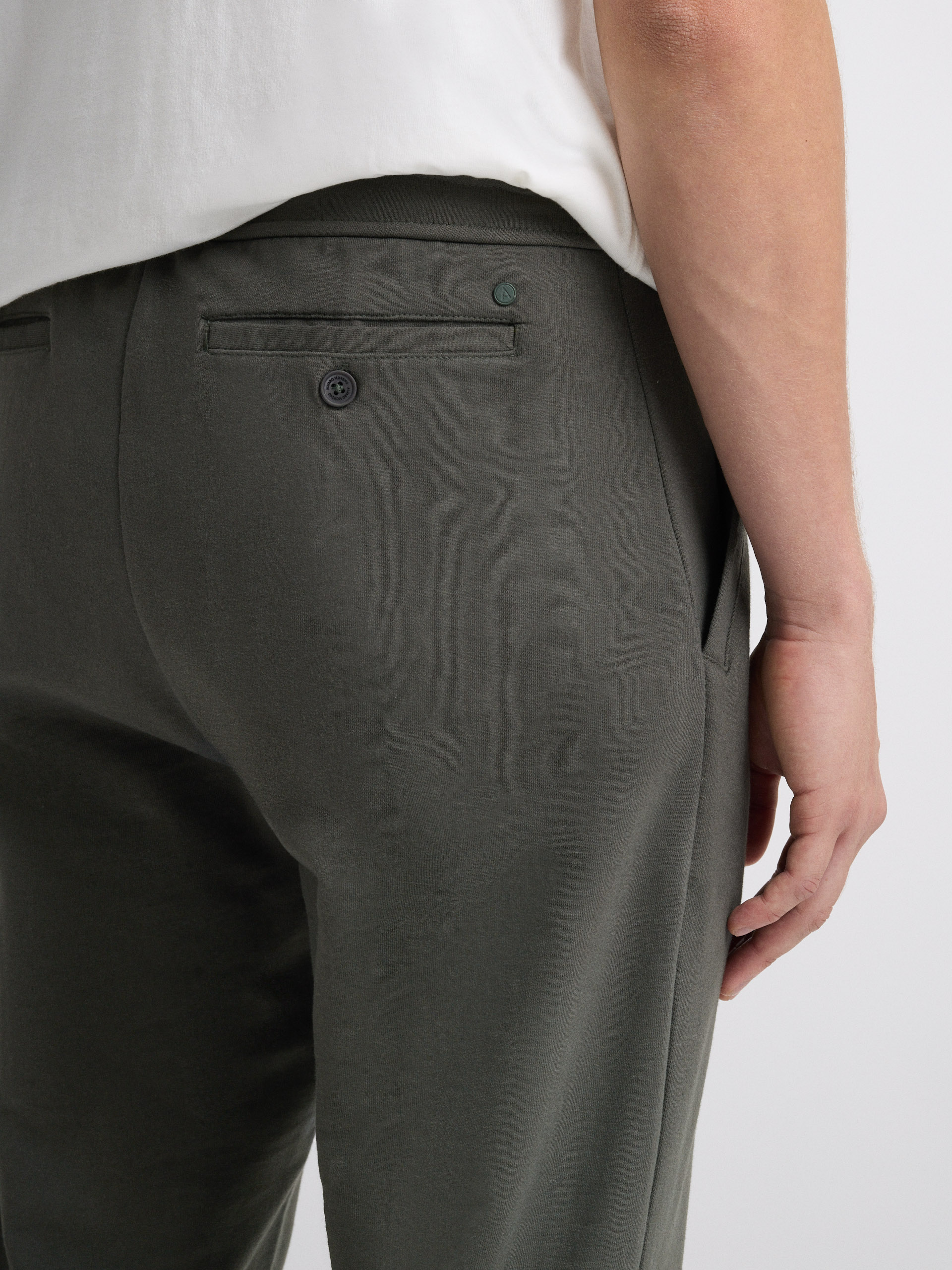 JOGGER CHINO PUNTO
