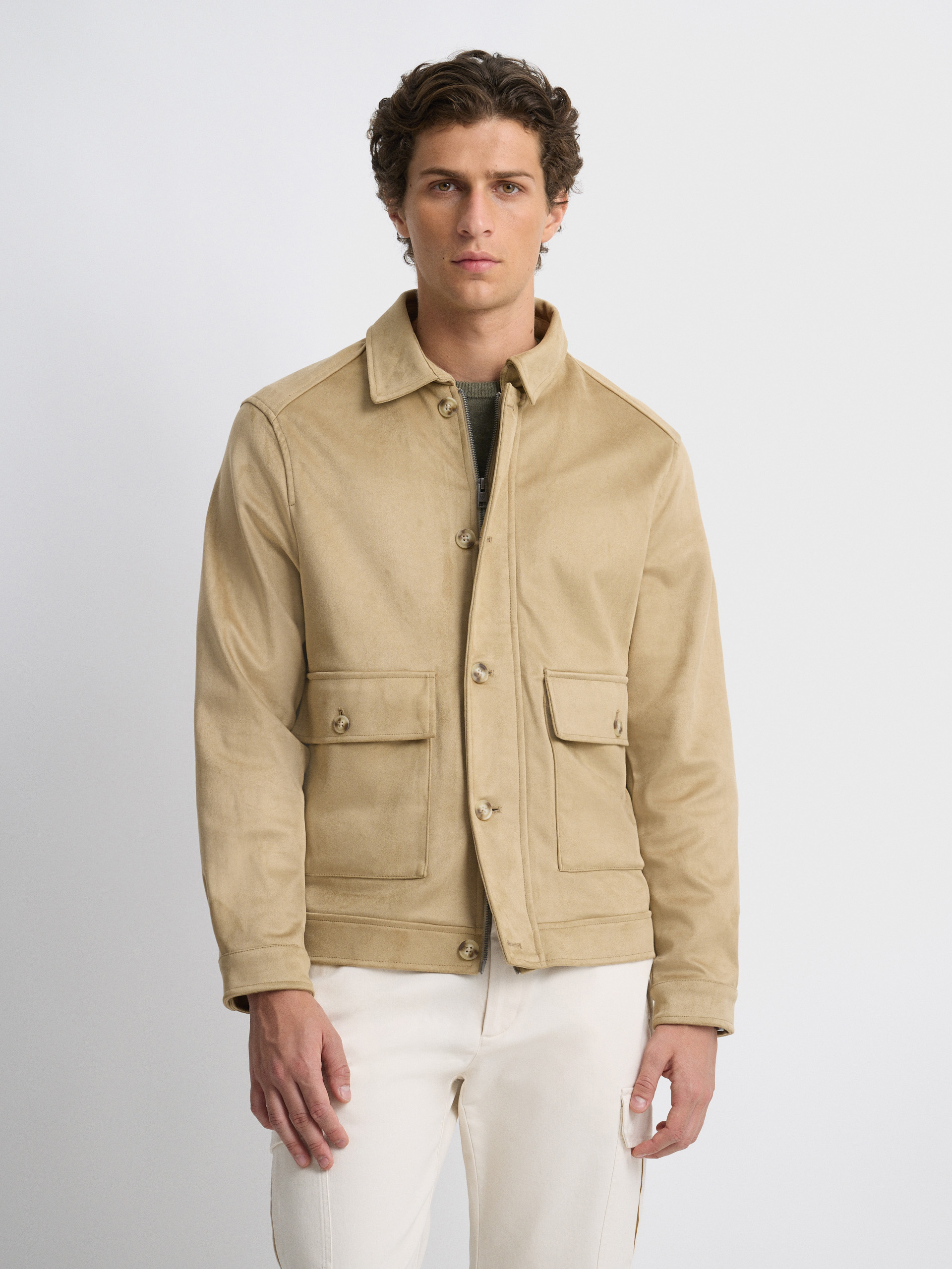 CAZADORA ERICK