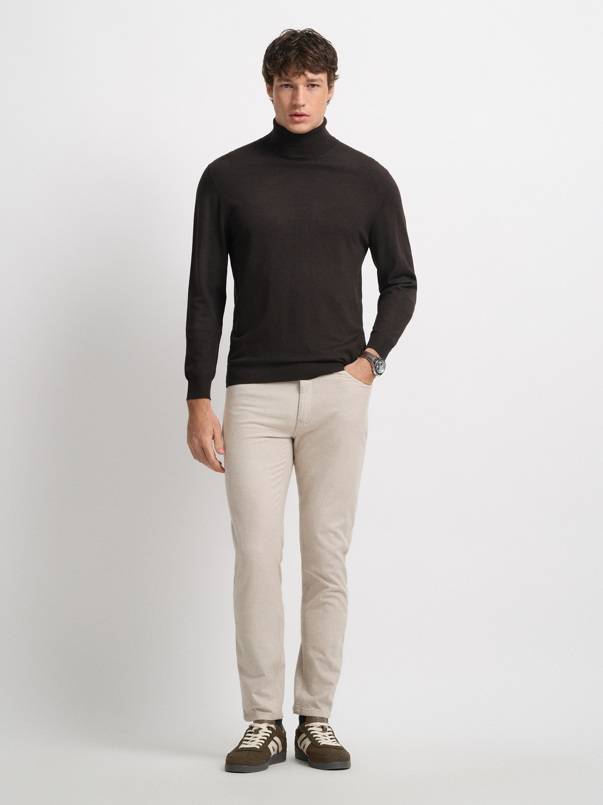 JERSEY CUELLO VUELTO