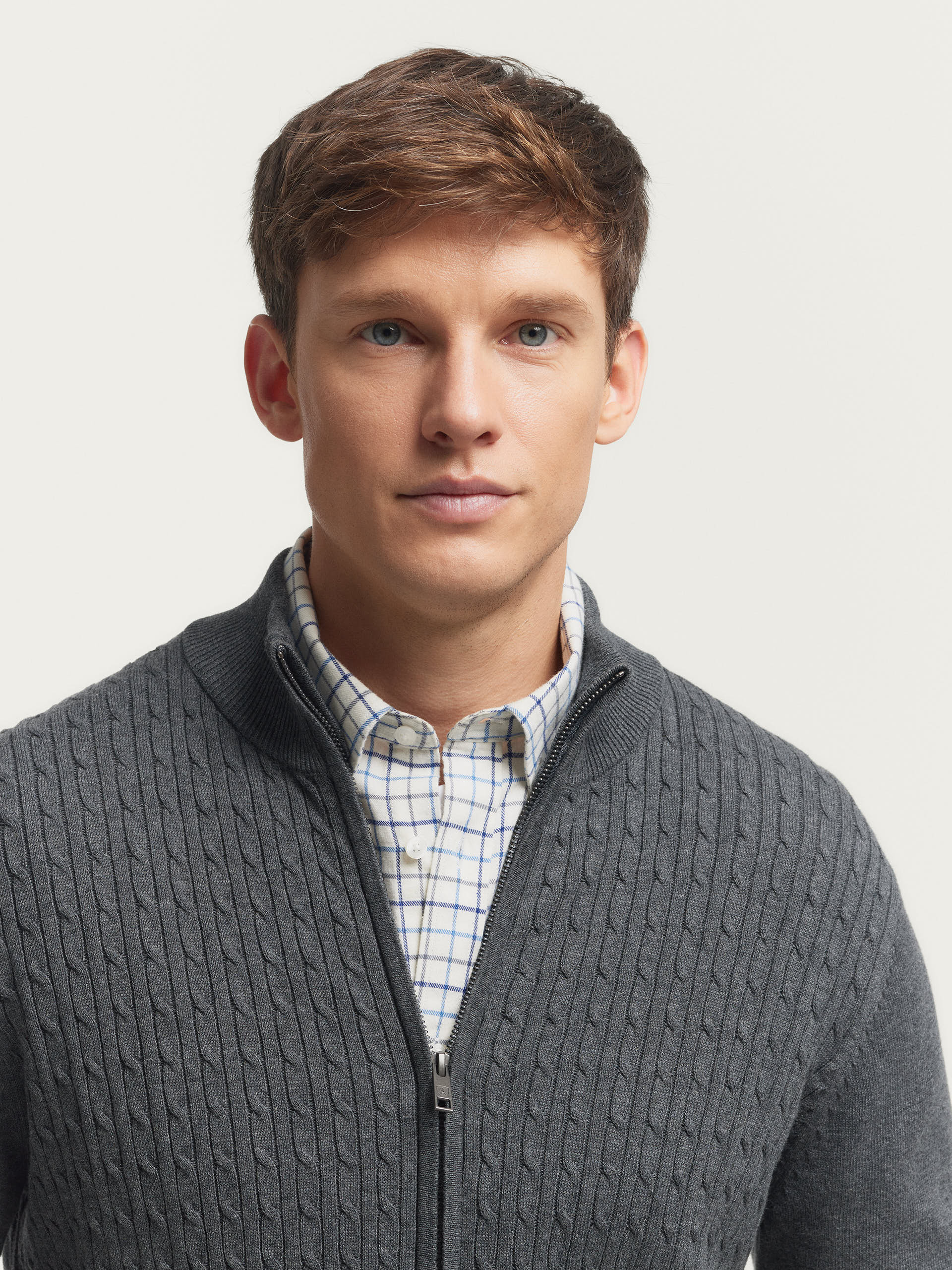 CARDIGAN OCHOS