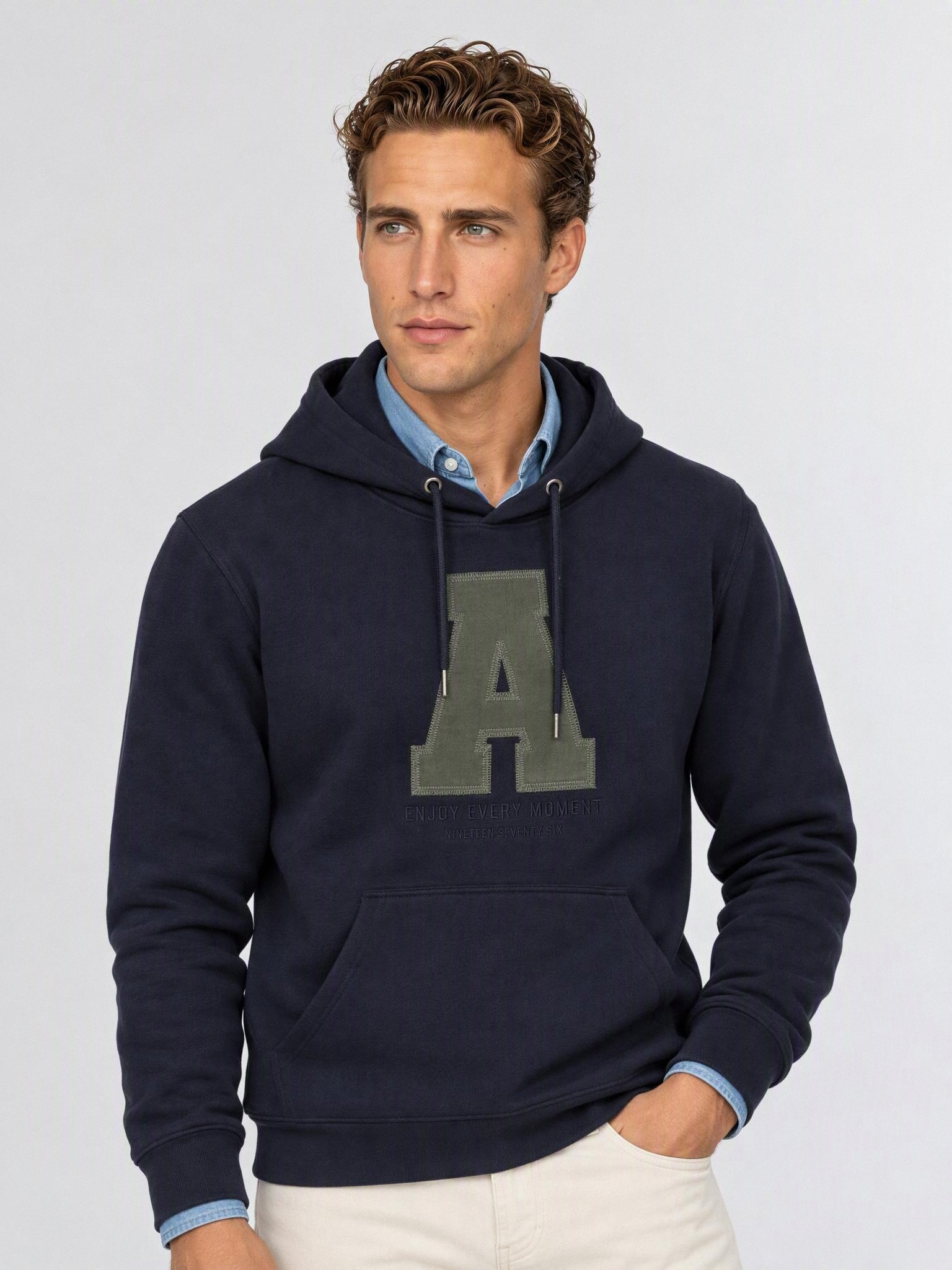 SUDADERA MOMENT AZUL MARINO