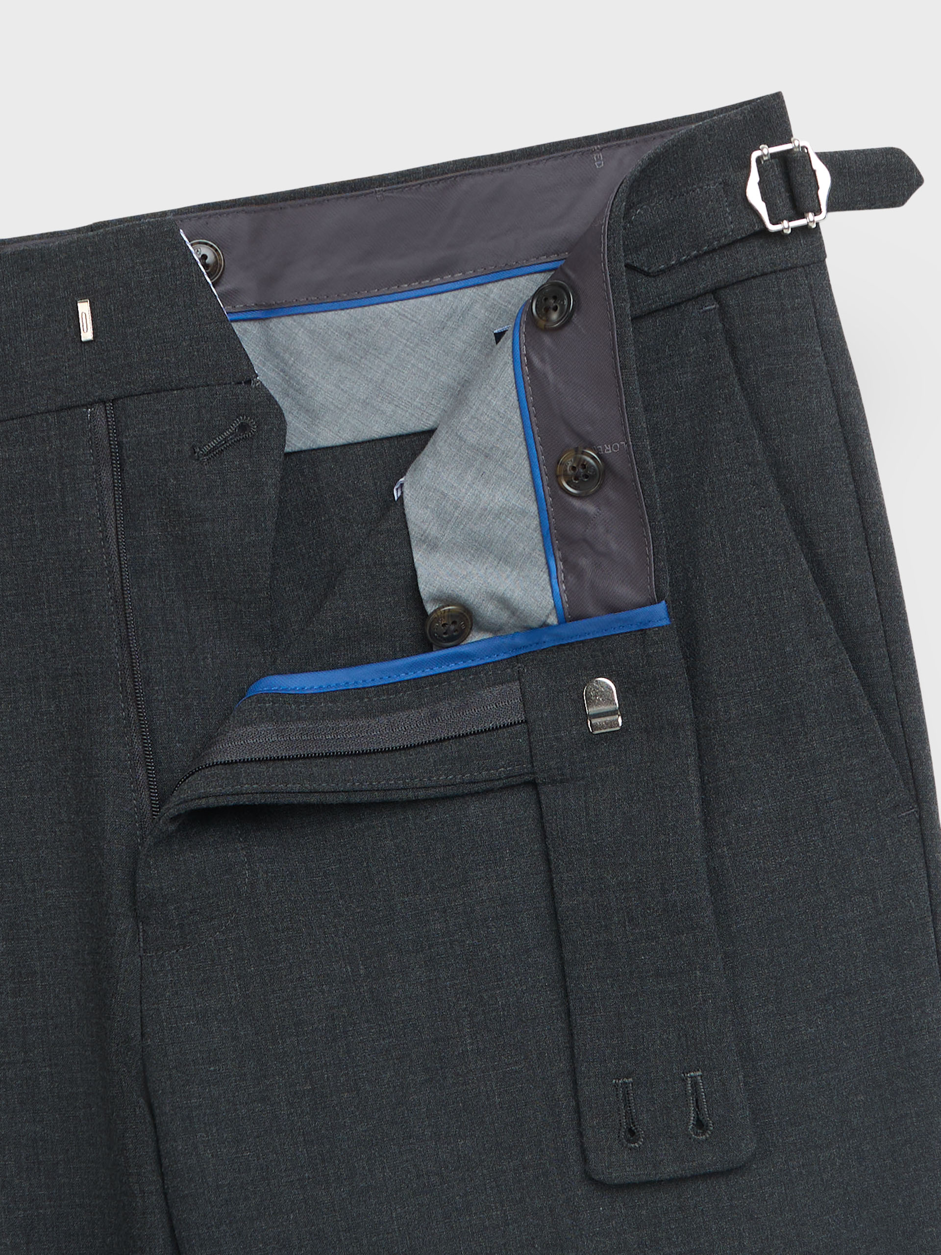 PANTALON GURKHA