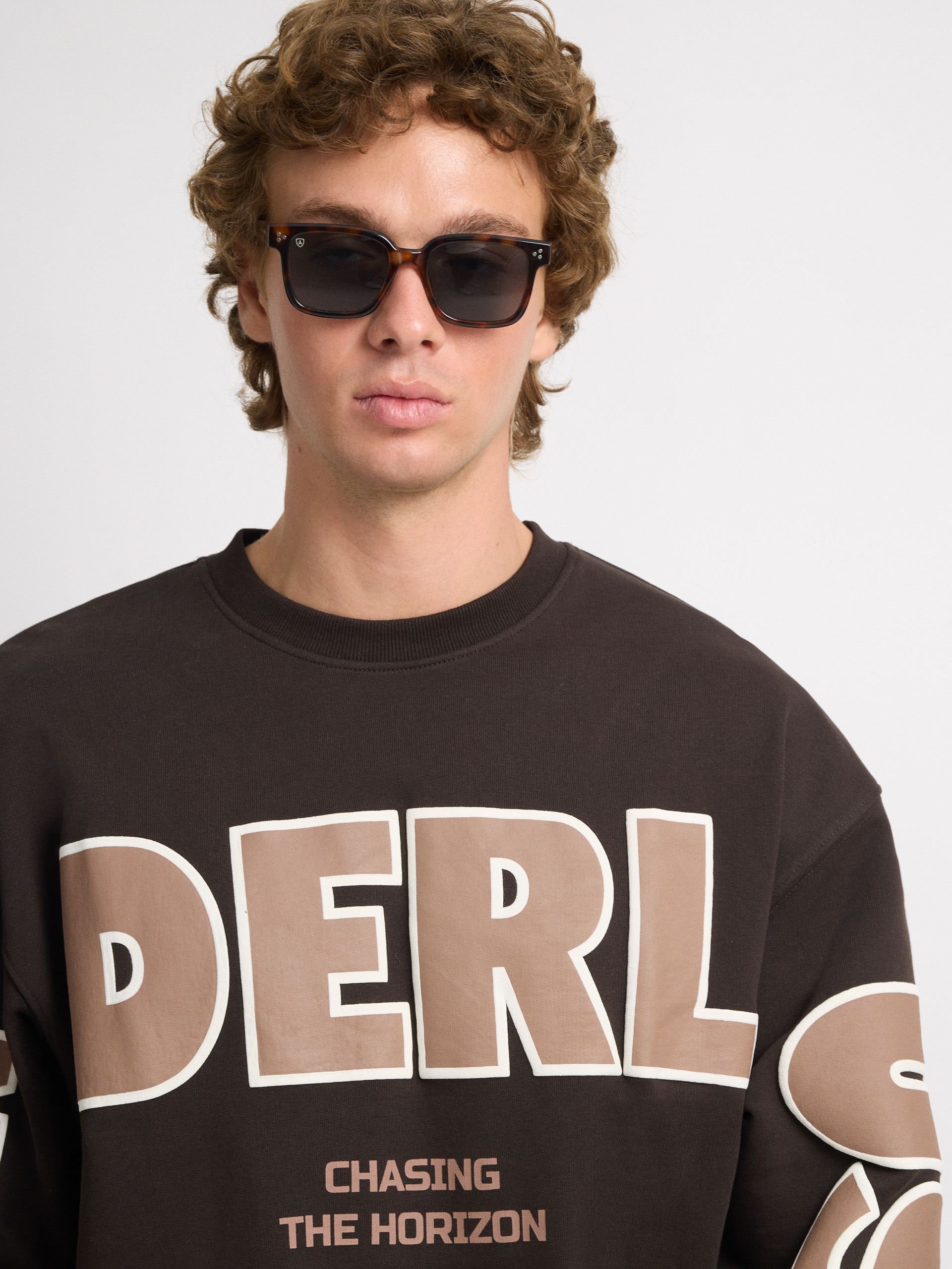 SUDADERA WANDERLUST