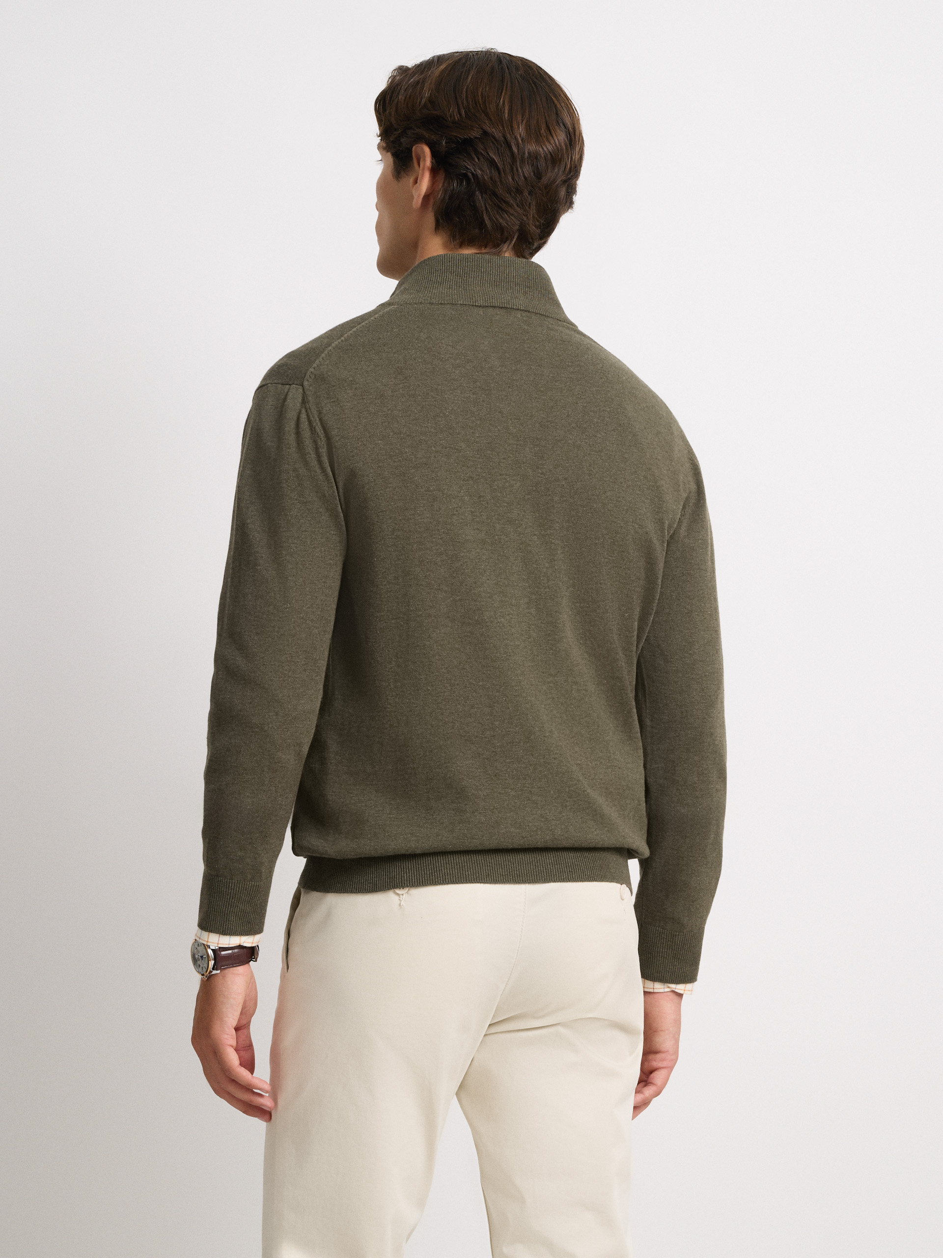 JERSEY BUTTON COLLAR