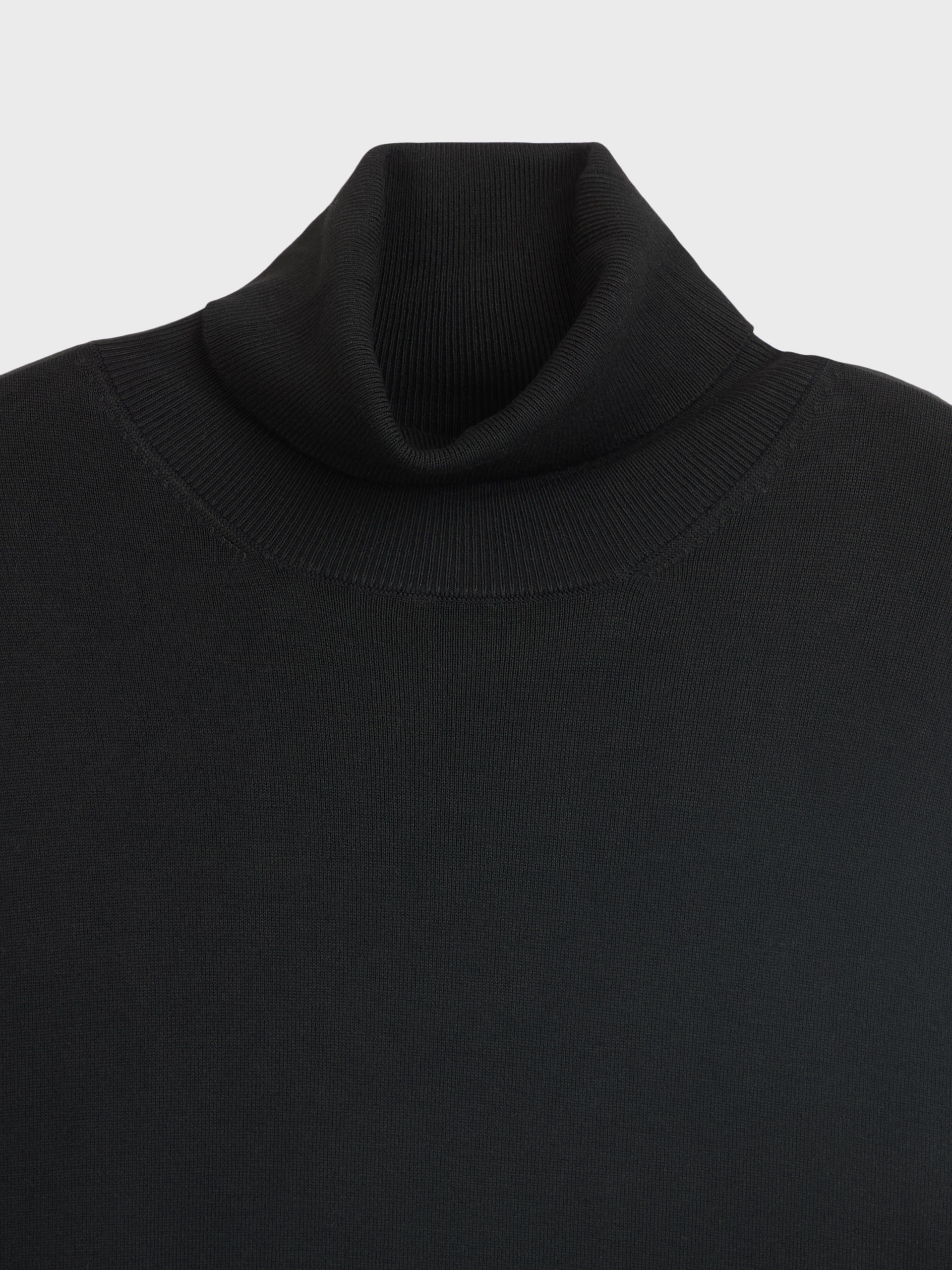 JERSEY CUELLO VUELTO