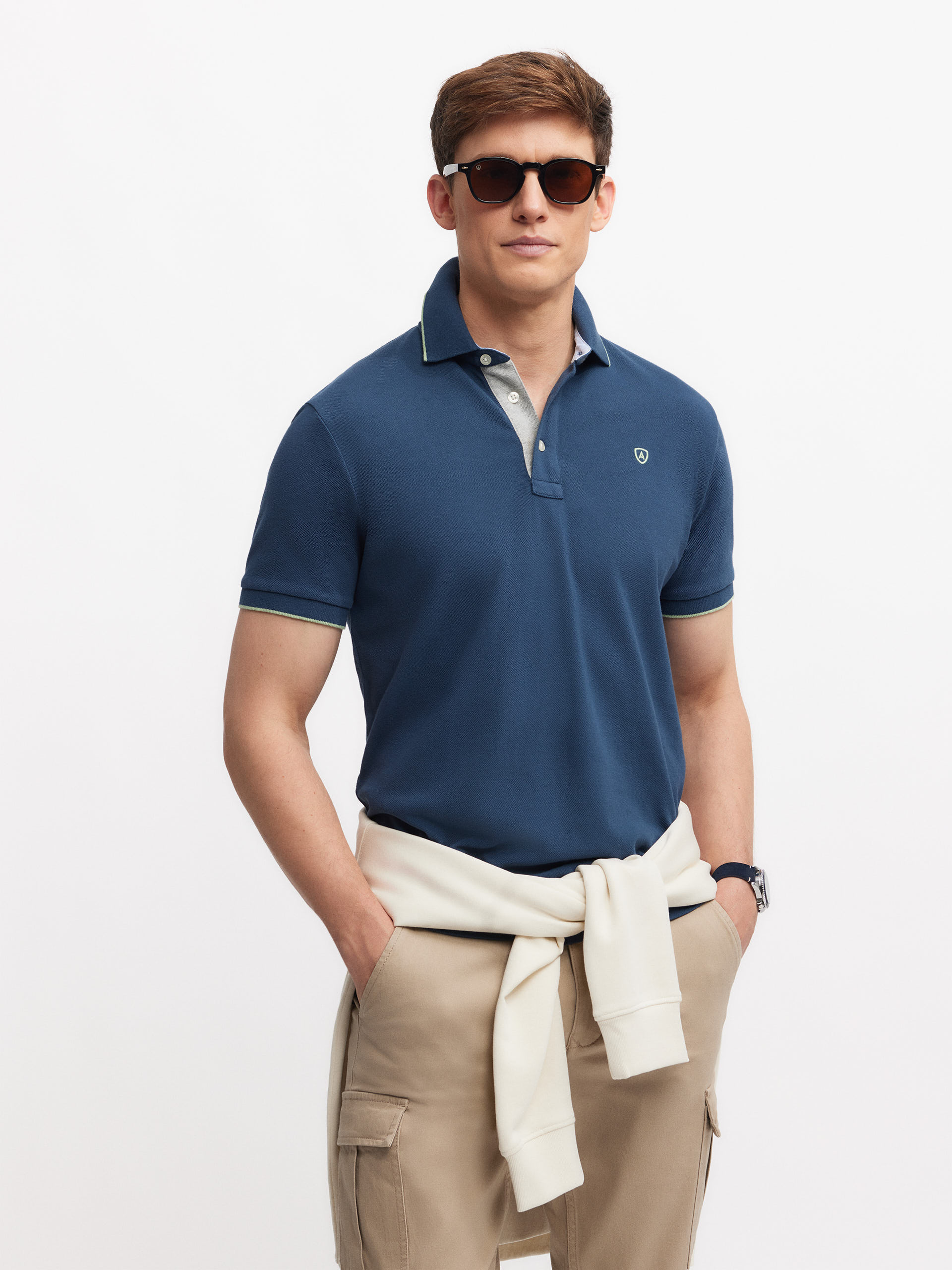 POLO CONTRAST