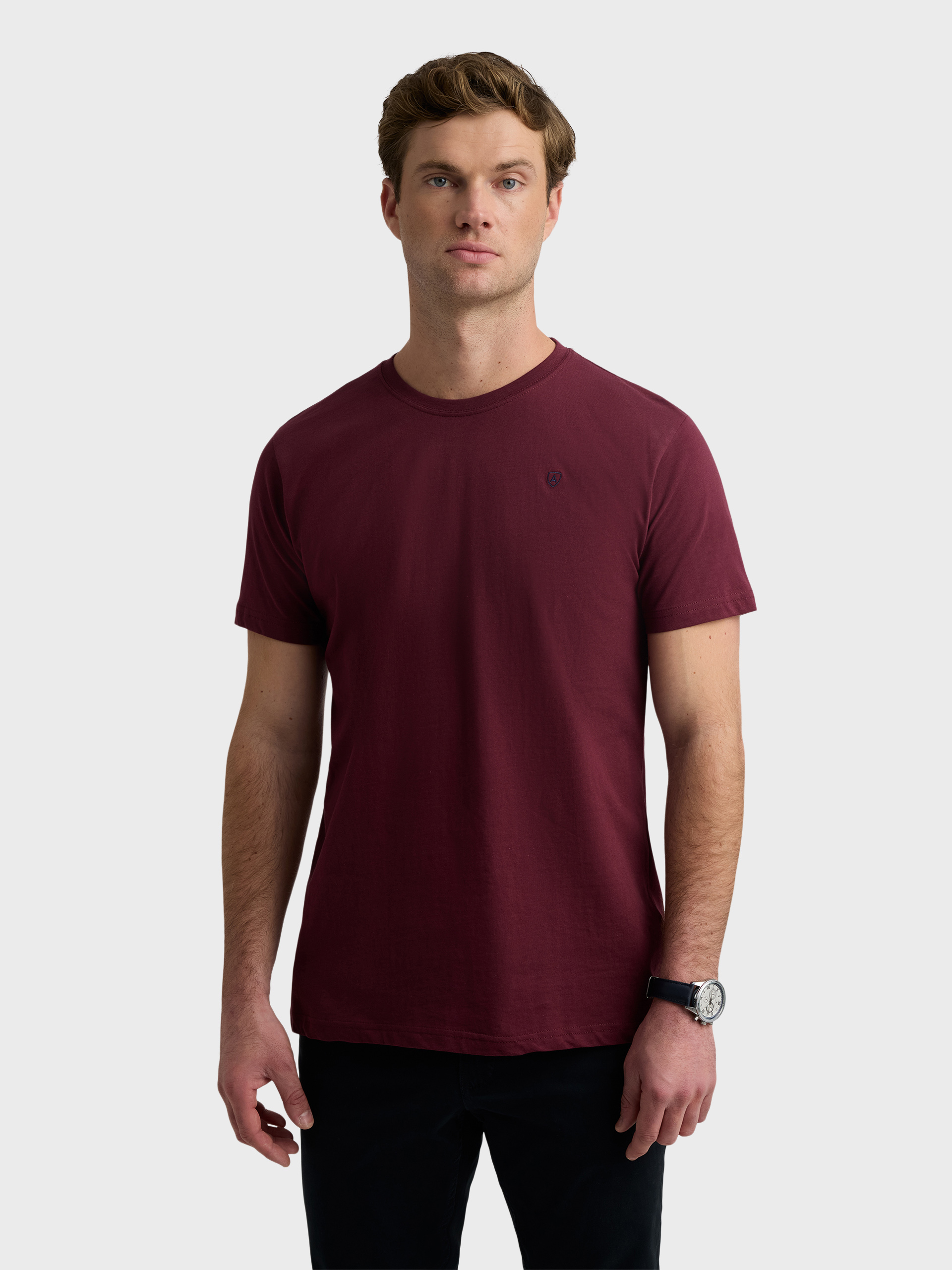 CAMISETA BASICA BURDEOS