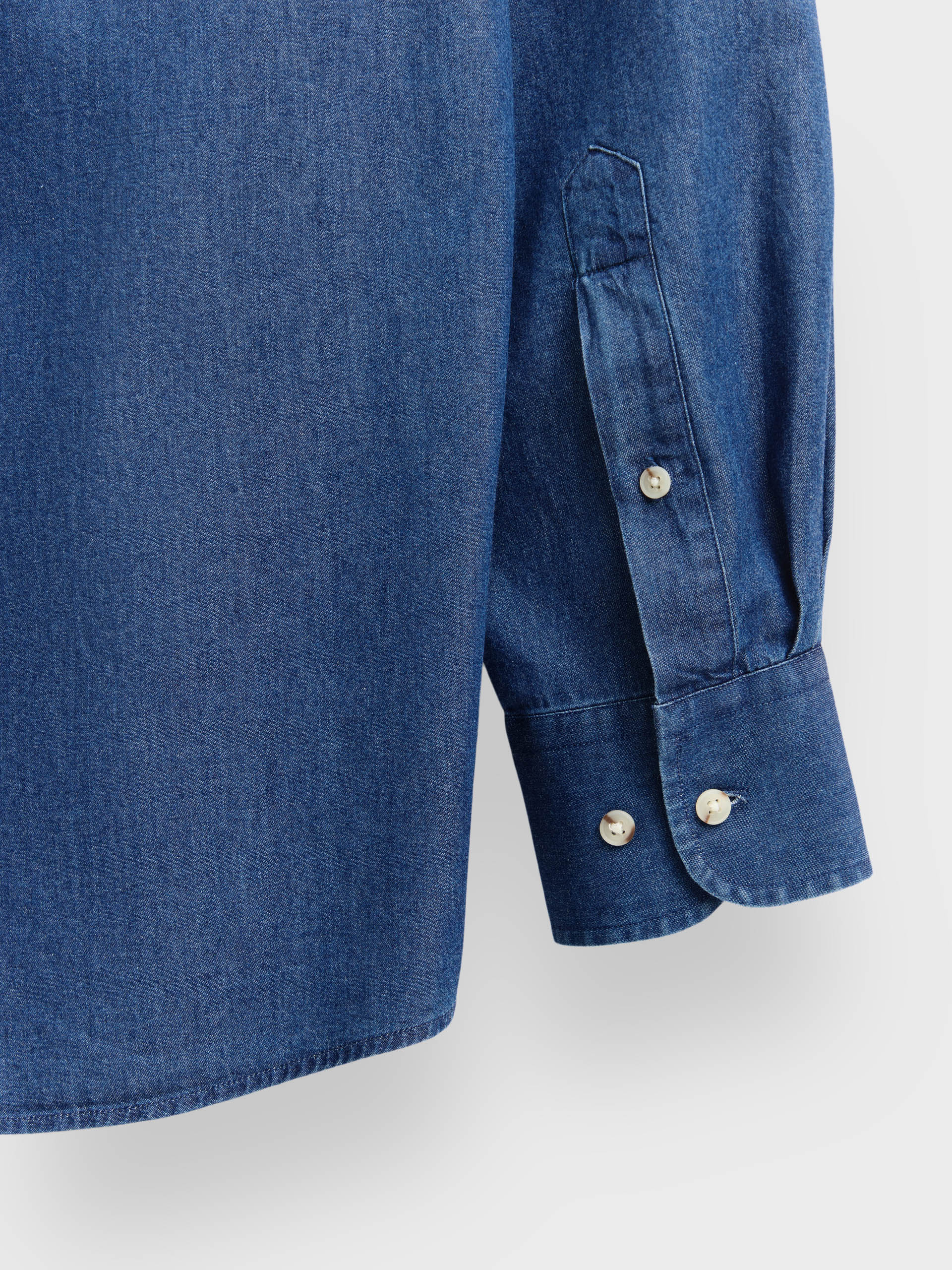 CAMISA DENIM BUTTON DOWN