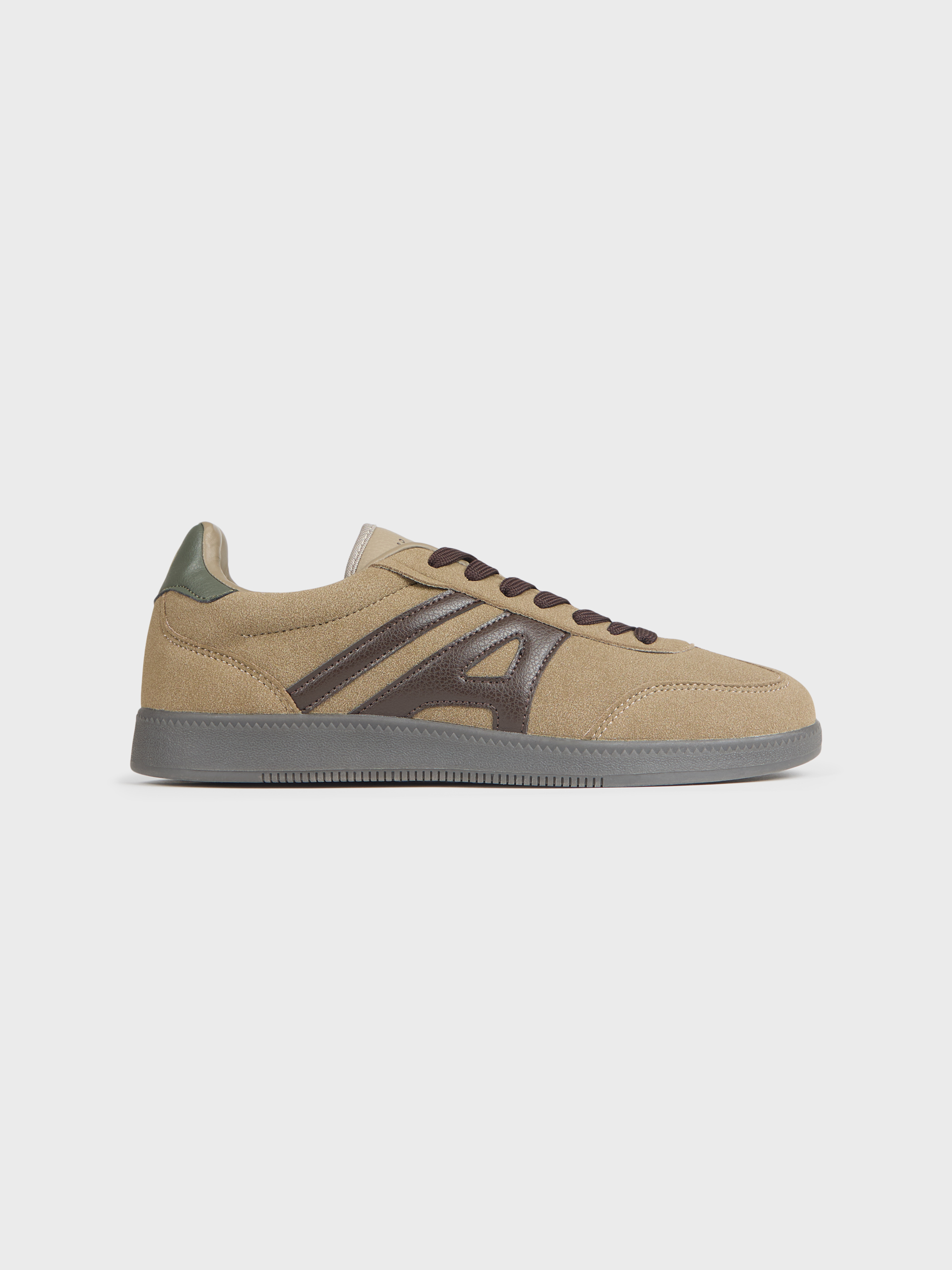 SNEAKERS ROGER CAMEL